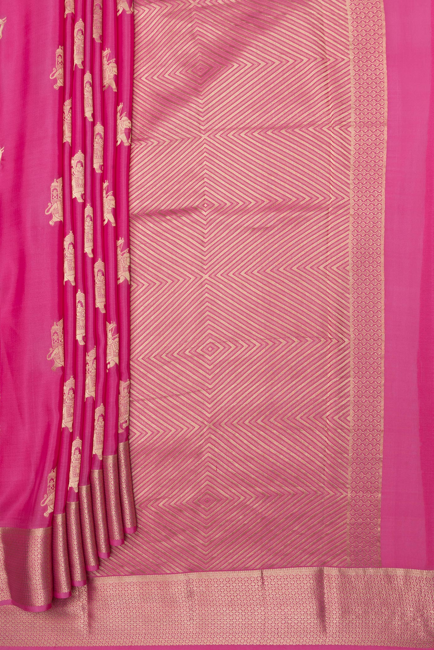 Pleats and pallu of Pink Mysore Silk Saree with Zari Butta on the body and Zari Border. 