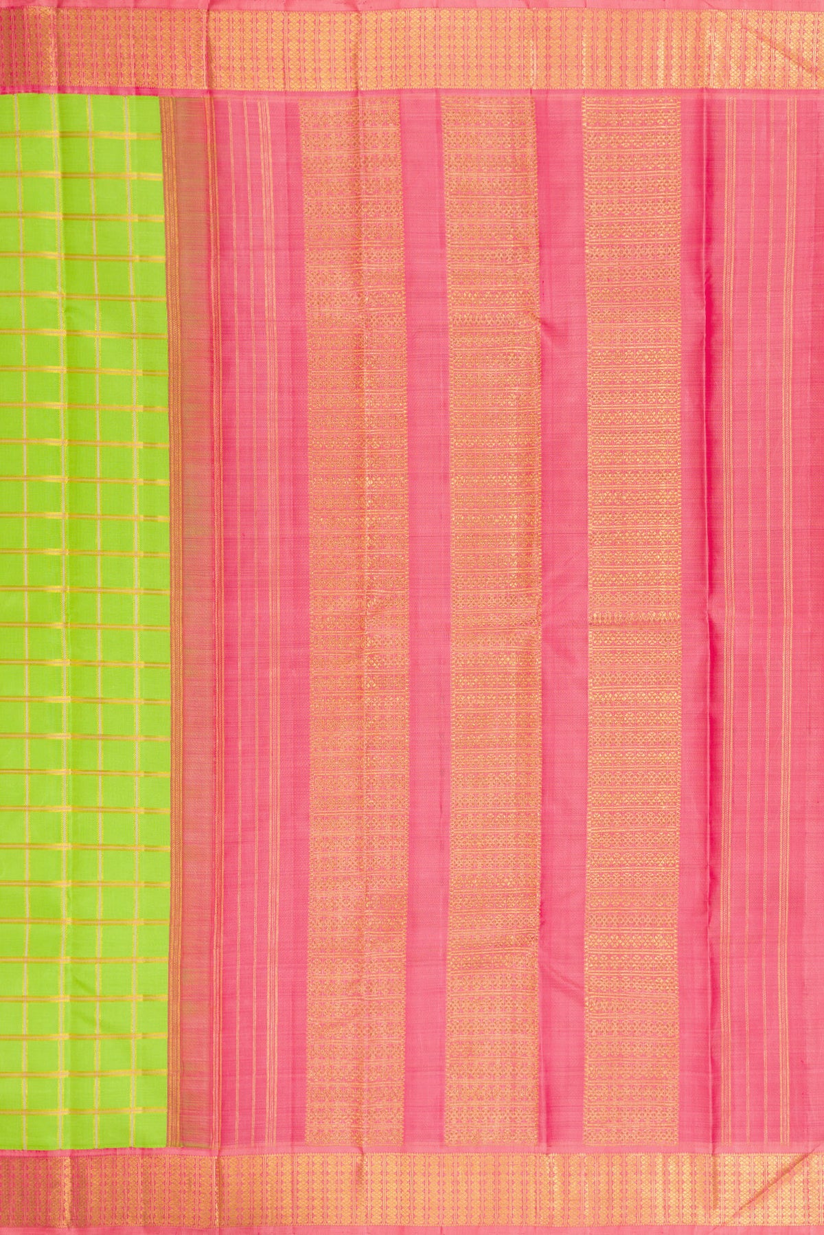 Close up image of the pallu of Parrot Green Kanchipuram Silk Saree with Checked design on the body and Zari Border. 