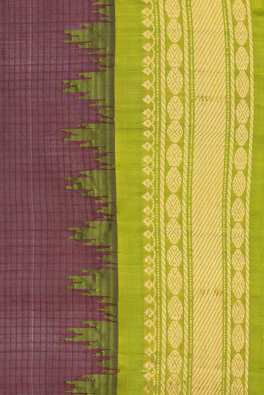 Border image of Pure Silk Maroon Dual Tone Gadwal Saree with Checked design on the body and Zari Border. 