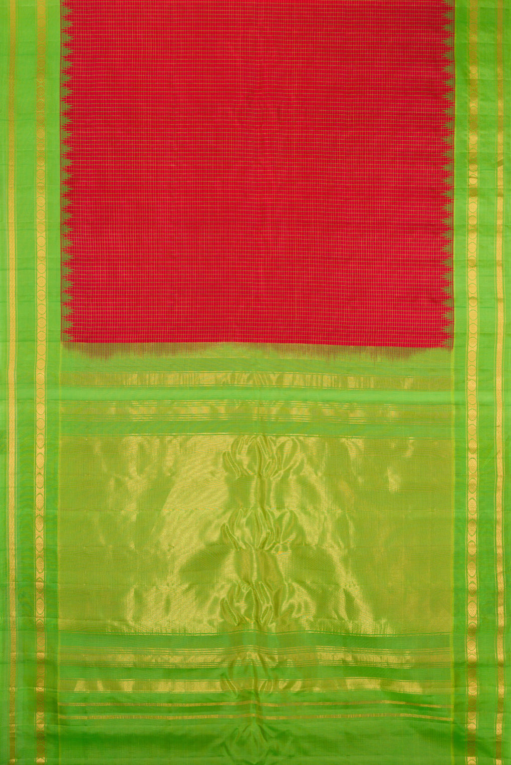 Flat view of Maroon Gadwal Silk Saree with Checked design on the body and Zari Border. 