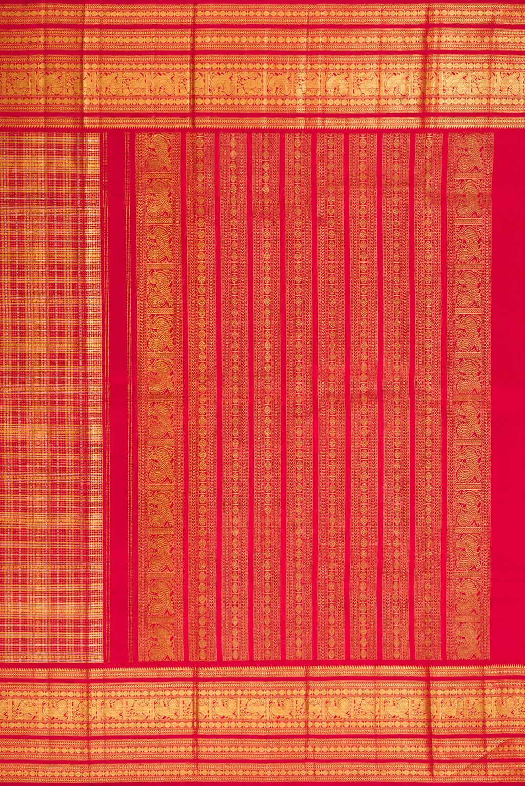 Close up image of the pallu of Pure Silk Red Kanchipuram Saree with Zari Brocade on the body and Fancy Border. 