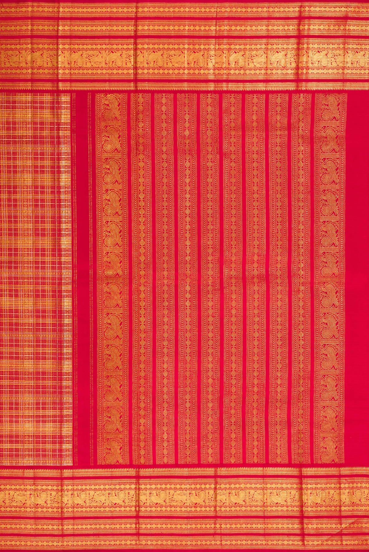 Close up image of the pallu of Pure Silk Red Kanchipuram Saree with Zari Brocade on the body and Fancy Border. 