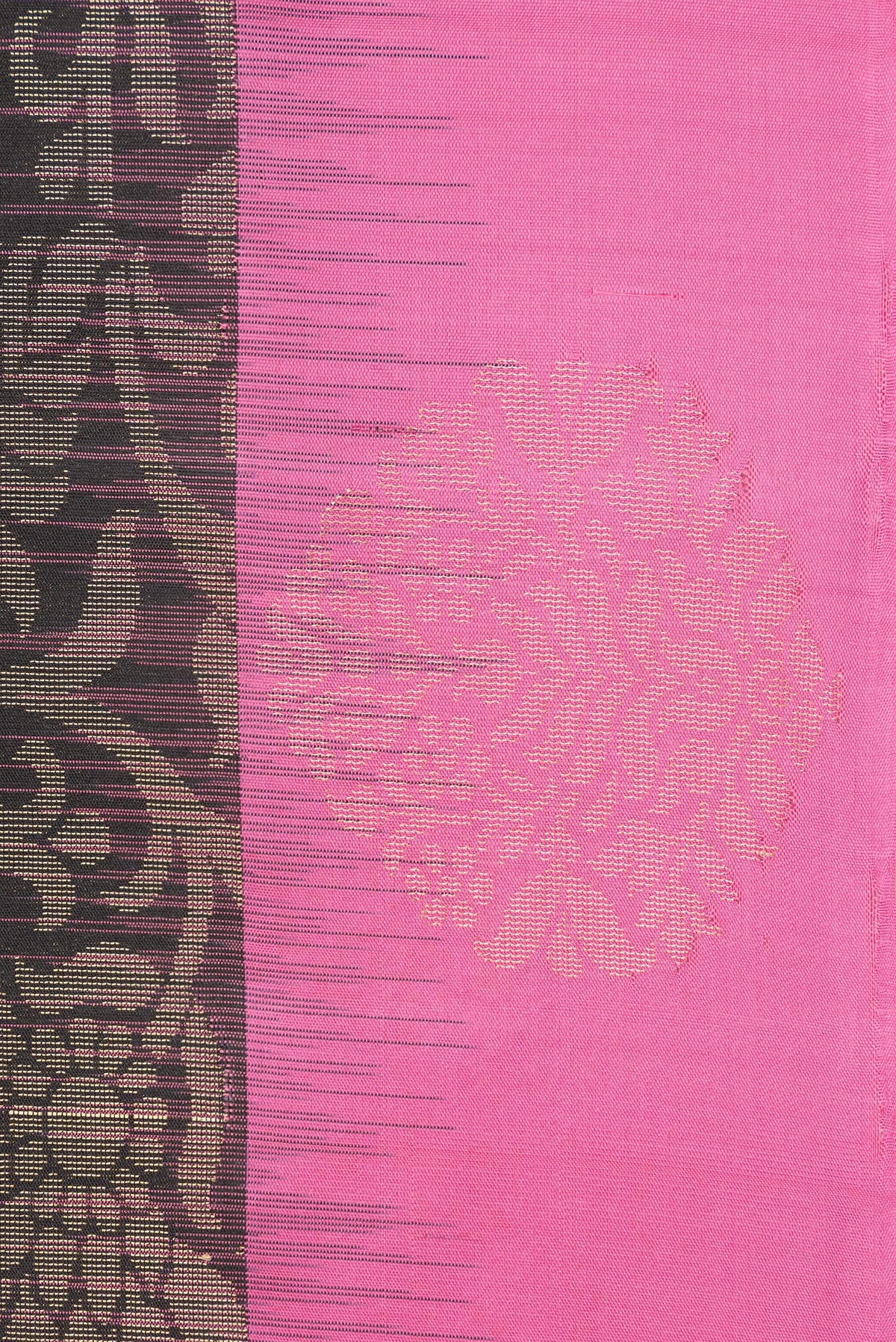 Border image of Pure Silk Black Dual Tone Soft Saree with Zari Brocade on the body and Fancy Border. 