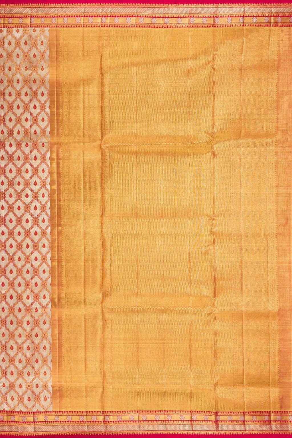 Close up image of the pallu of Gold Dual Tone Kanjivaram Tissue Saree with Zari Brocade on the body and Fancy Border. 