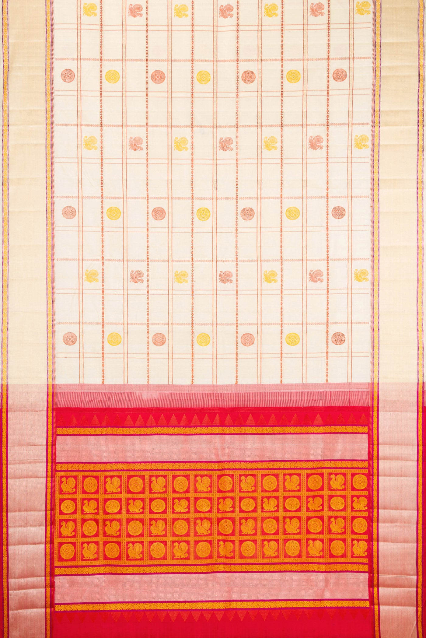 Flat view of Cream Kanchipuram Silk Saree with Checked design on the body and Thread Border. 