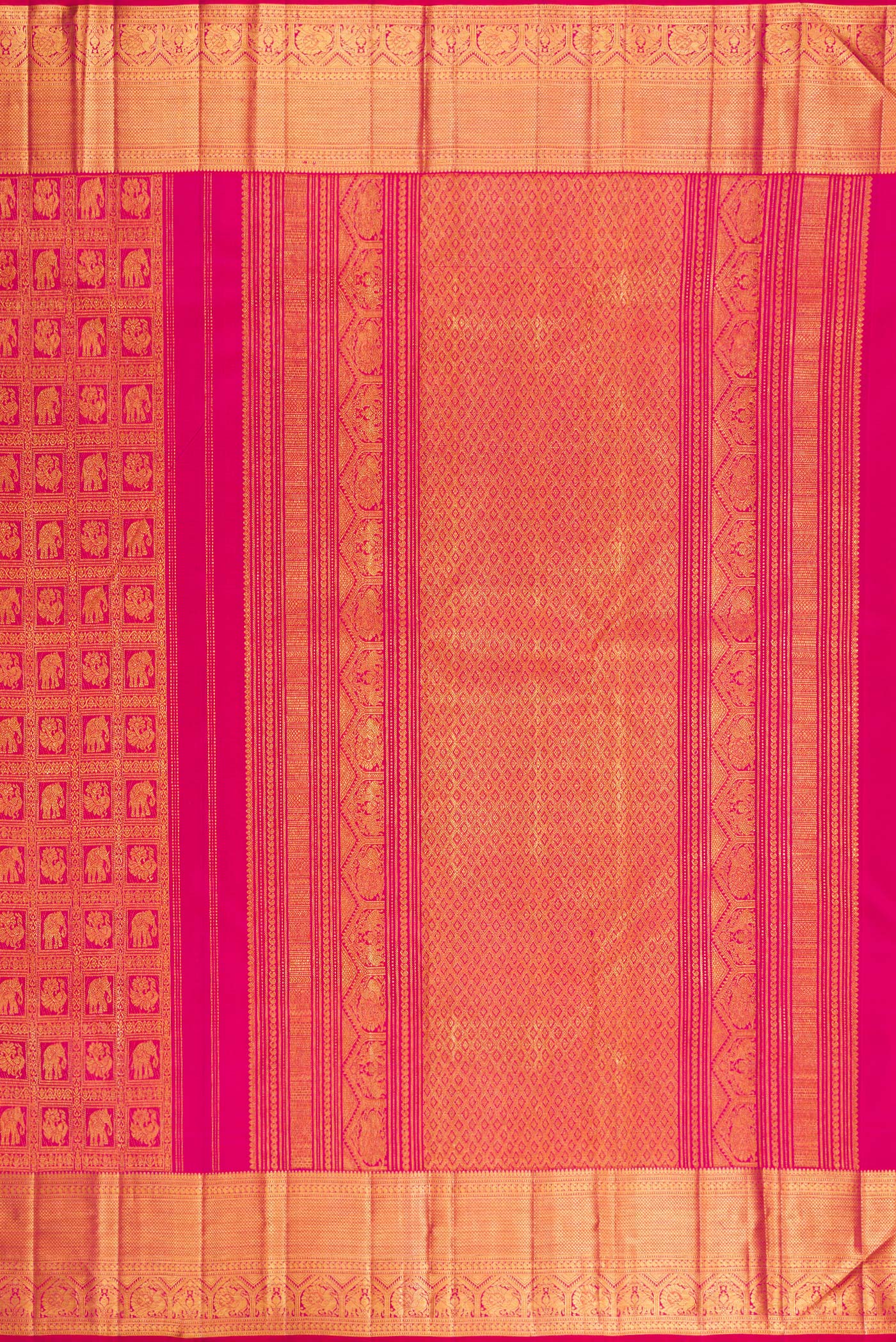 Close up image of the pallu of Rani Pink Kanchipuram Silk Saree with Zari Brocade on the body and Zari Border. 