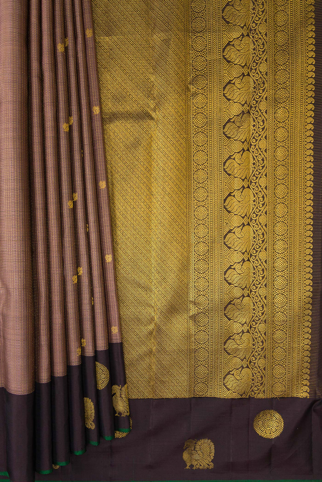 Pleats and pallu of Pure Silk Brown Dual Tone Kanjivaram Saree with Checked design on the body and Fancy Border. 