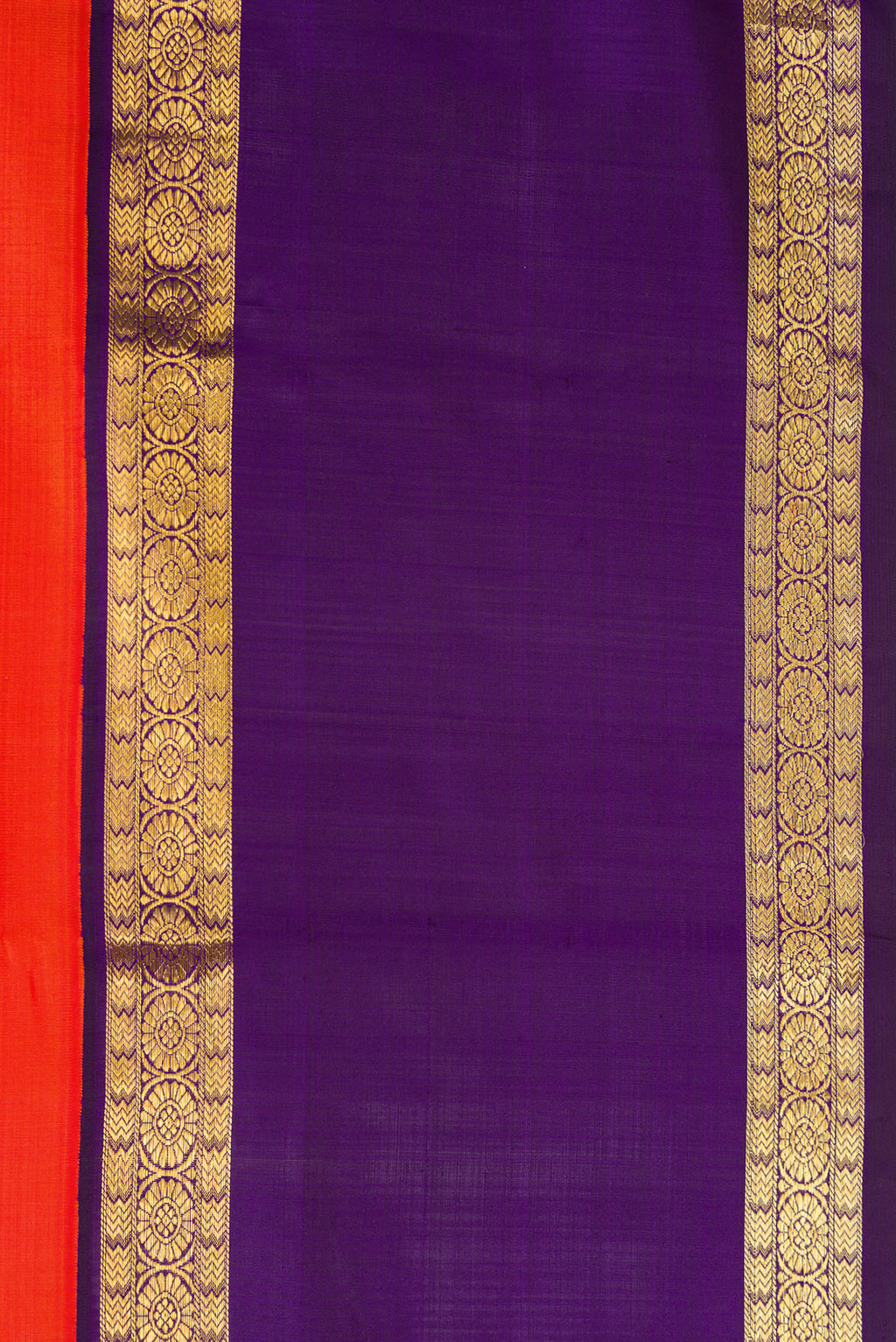 Border image of Pure Silk Pure Zari Brick Orange Dual Tone Kanchipuram Saree with Zari Butta on the body and Zari Border. 