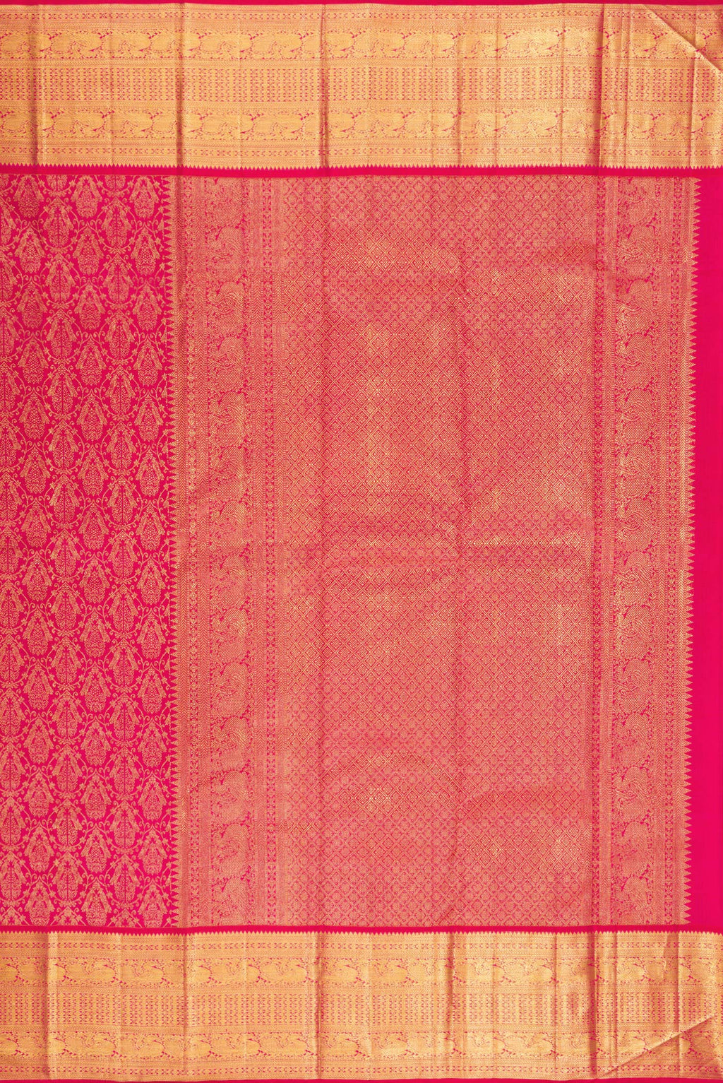 Close up image of the pallu of Pure Silk Dark Pink Dual Tone Kanchipuram Saree with Zari Brocade on the body and Zari Border. 