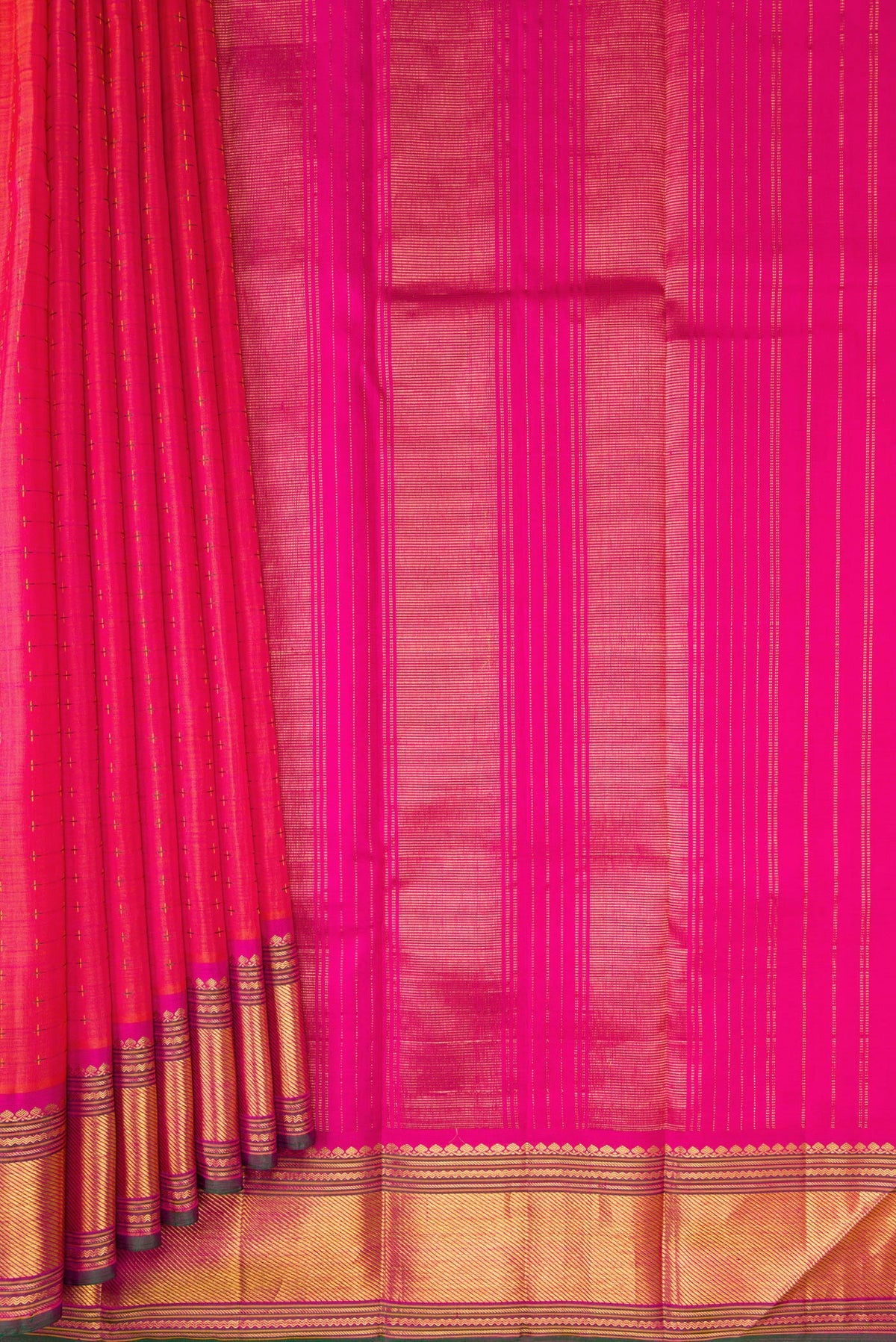 Pleats and pallu of Pure Silk PInk with Orange Color Kanjivaram Saree with Checked design on the body and Zari Border. 