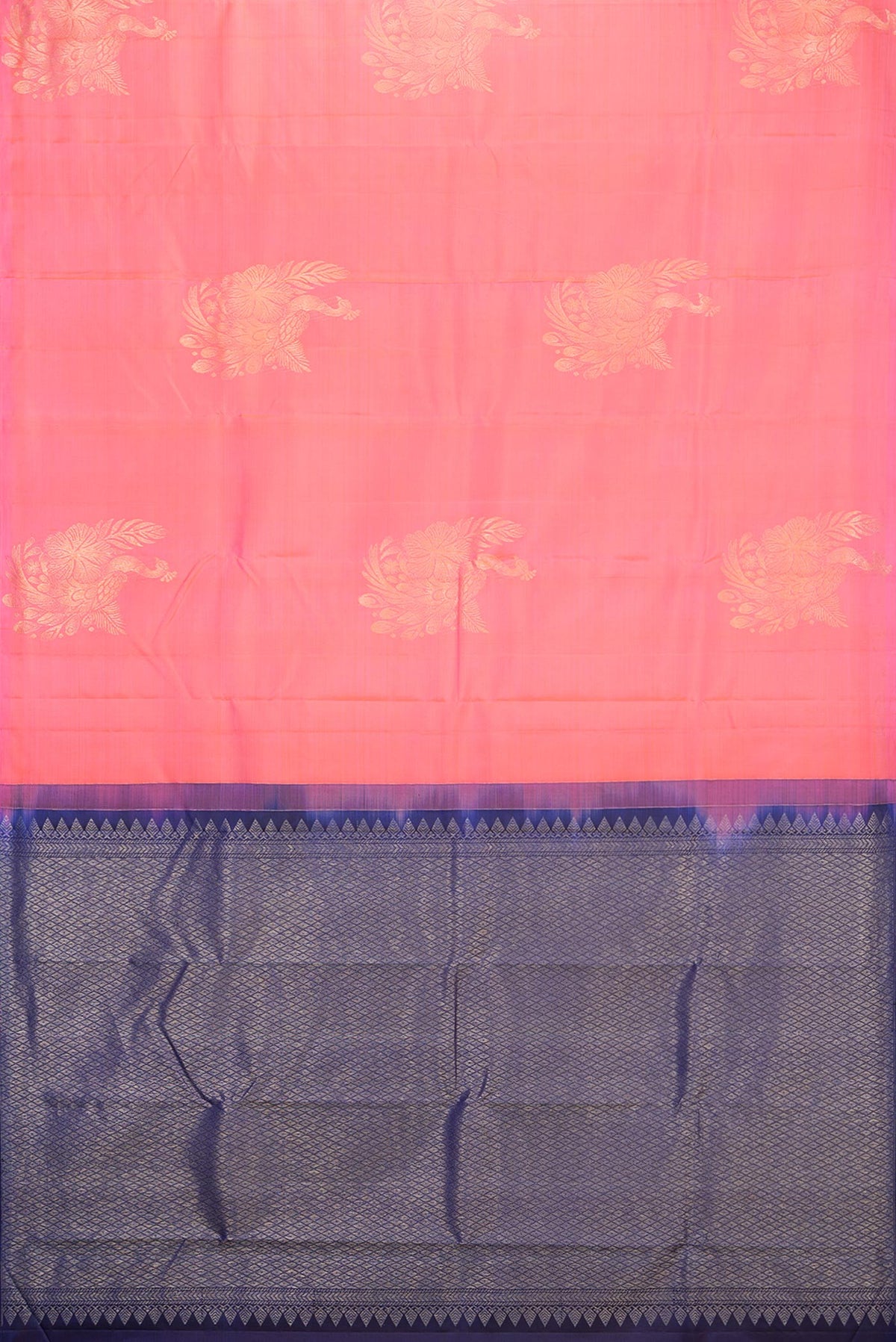 Flat view of Pure Silk Pink Dual Tone Kanchipuram Saree with Zari Butta on the body and Without Border. 