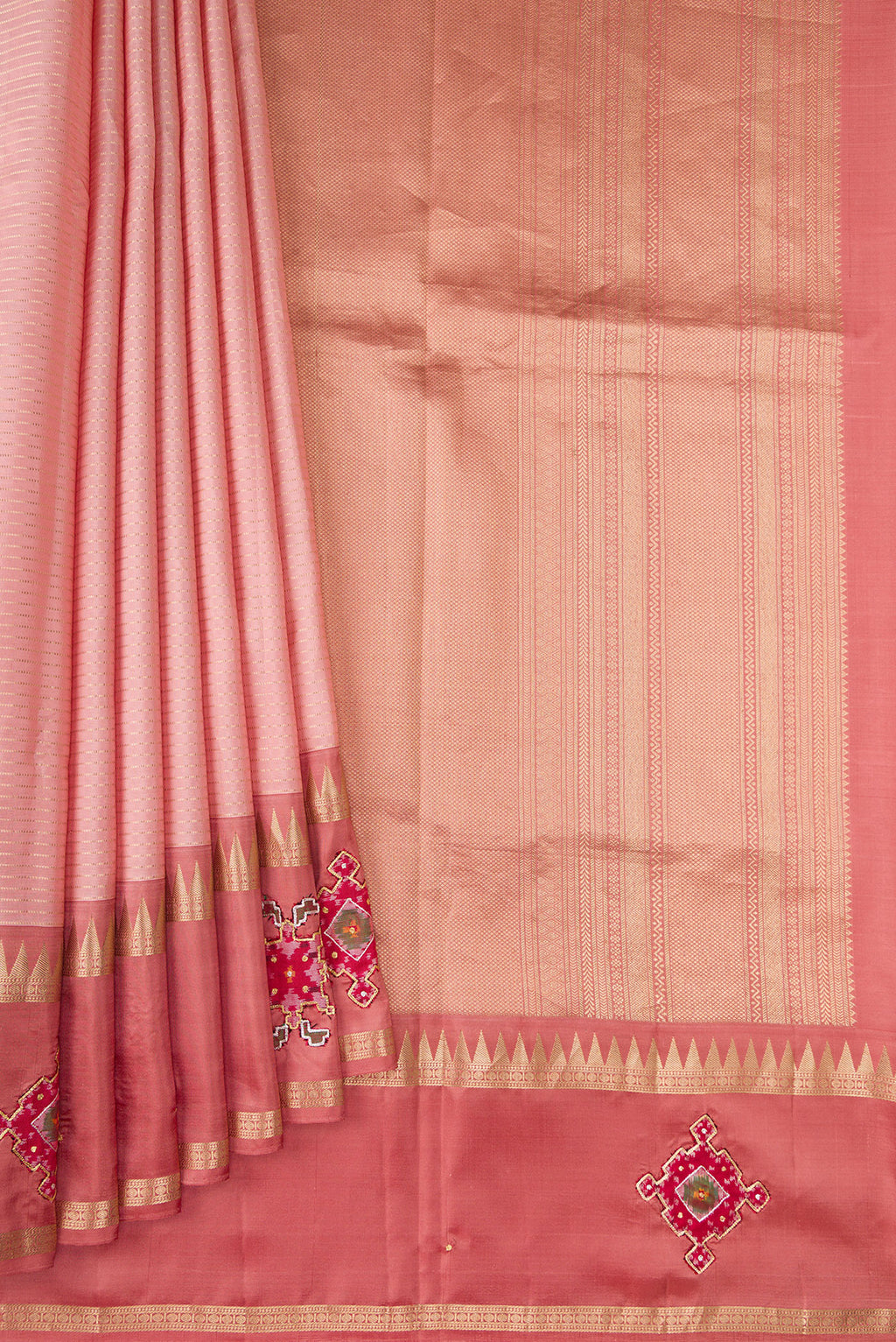 Pleats and pallu of Rose pink Dual Tone Banarasi Silk Saree with Stripes on the body and Embroidery Border. 