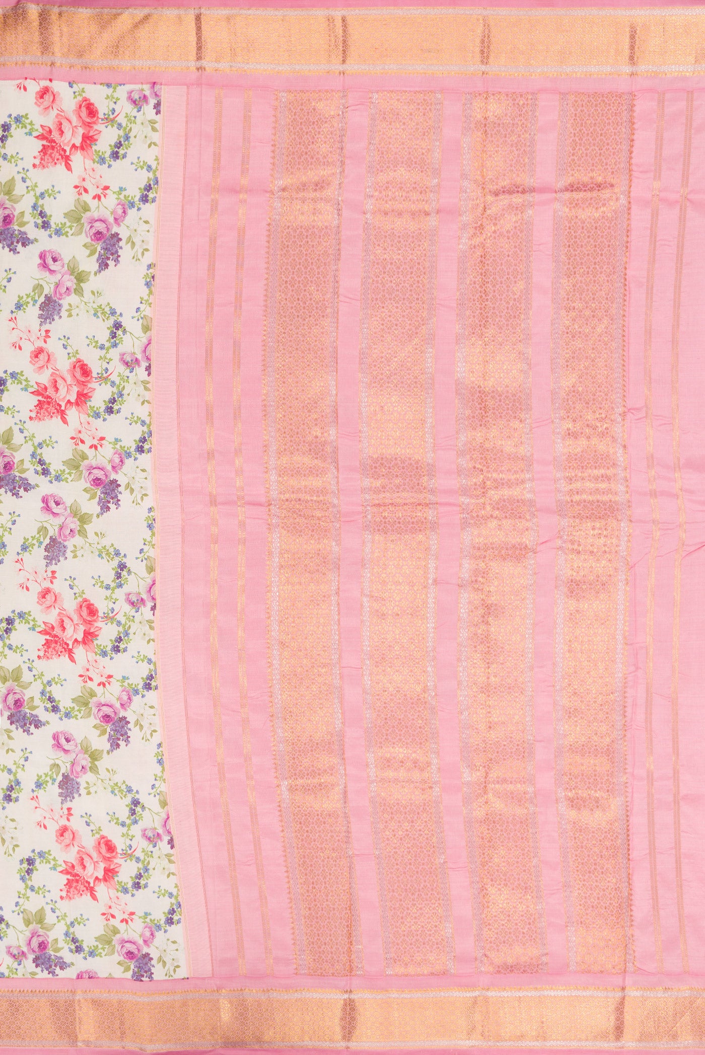 Close up image of the pallu of Off White Kanchipuram Silk Saree with Floral Print on the body and Zari Border. 