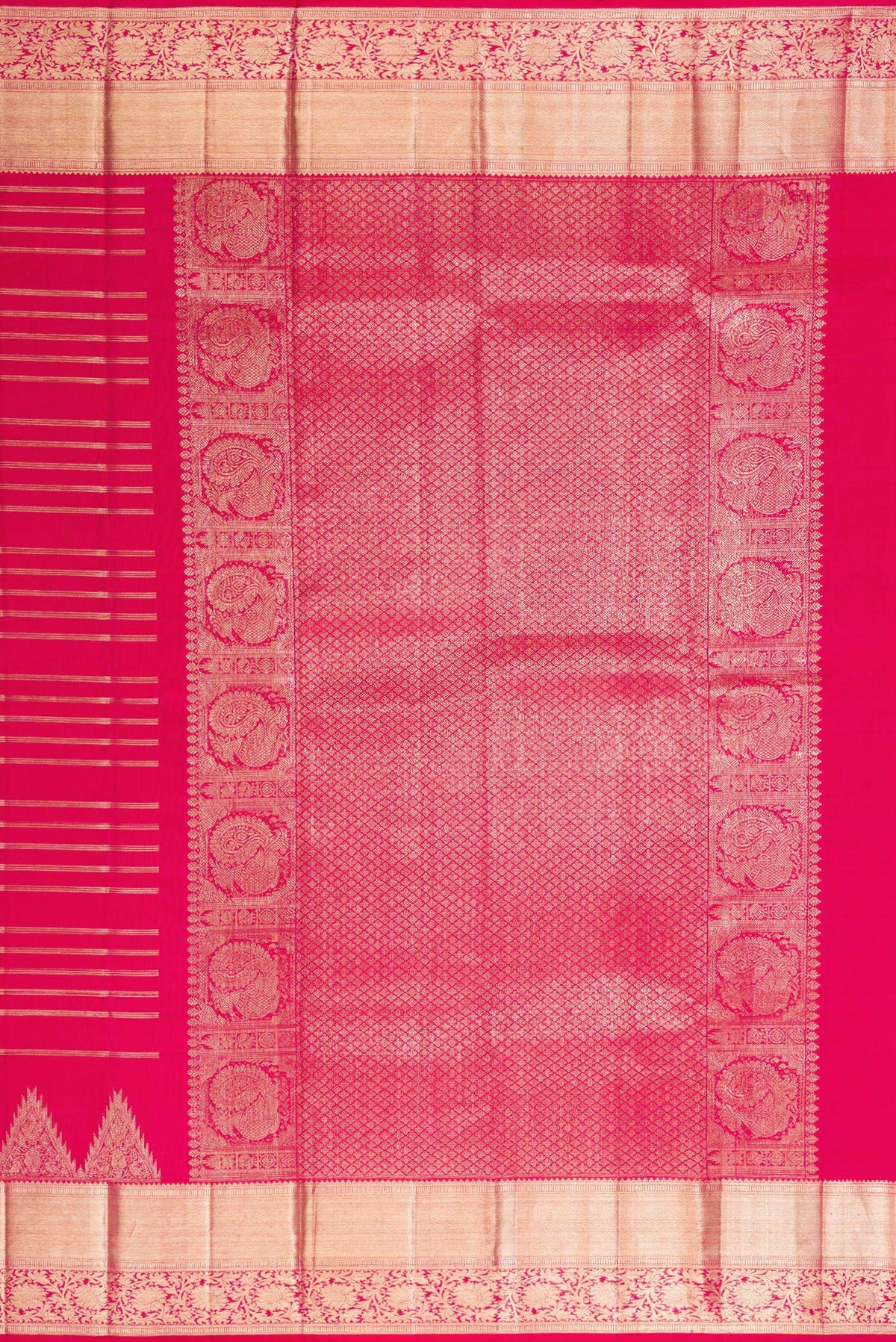 Close up image of the pallu of Pure Silk Pink Kanchipuram Saree with Stripes on the body and Fancy Border. 