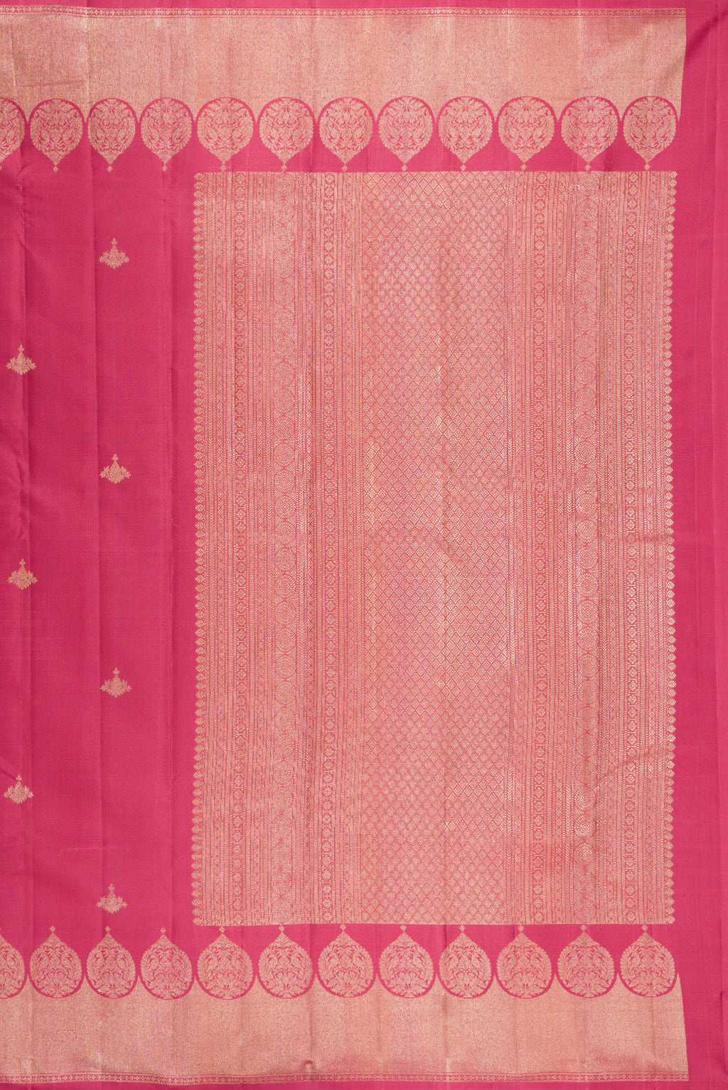 Close up image of the pallu of Pink Kanjivaram Silk Saree with Zari Butta on the body and Fancy Border. 
