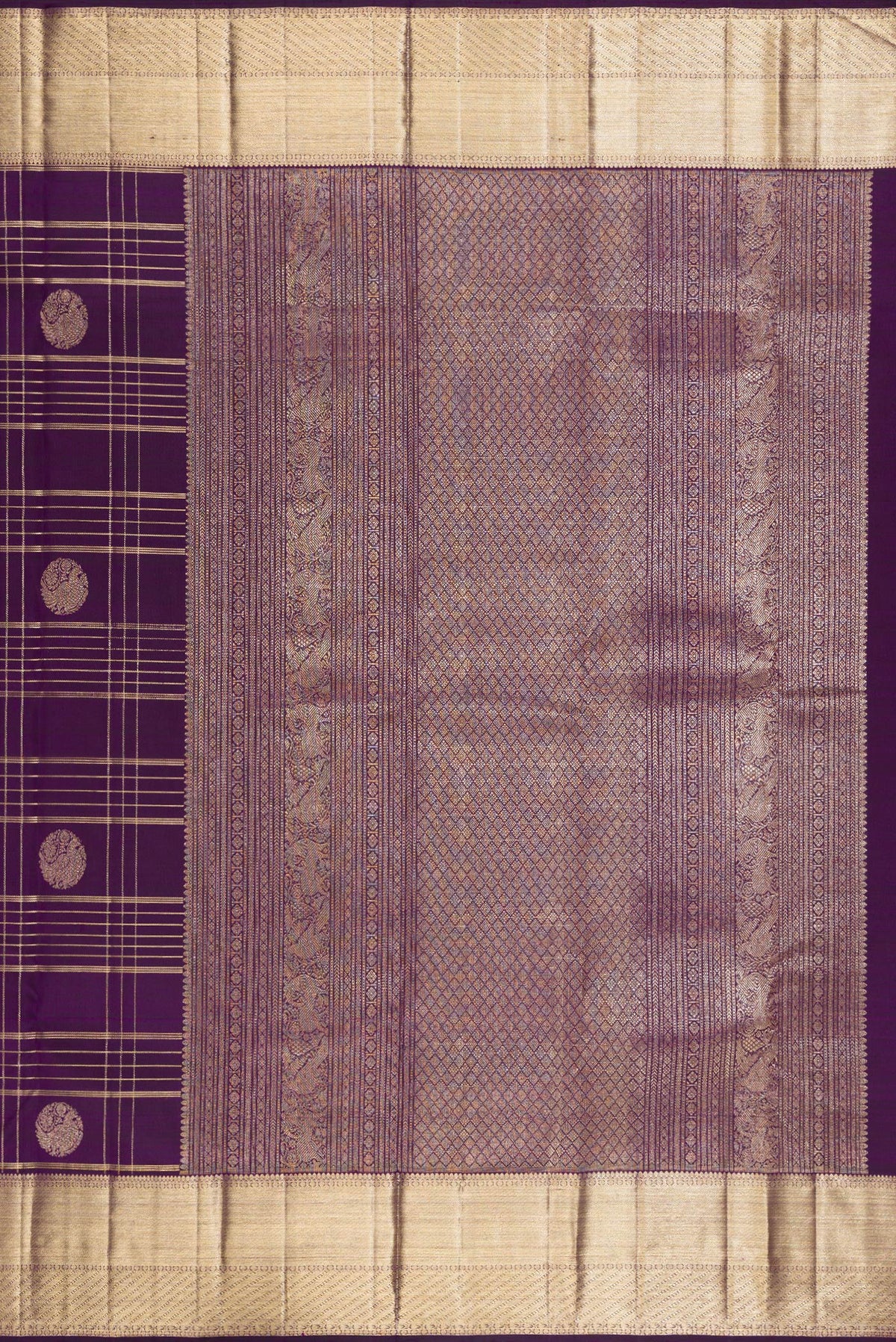 Close up image of the pallu of Pure Silk Violet Kanchipuram Saree with Checked design on the body and Zari Border. 