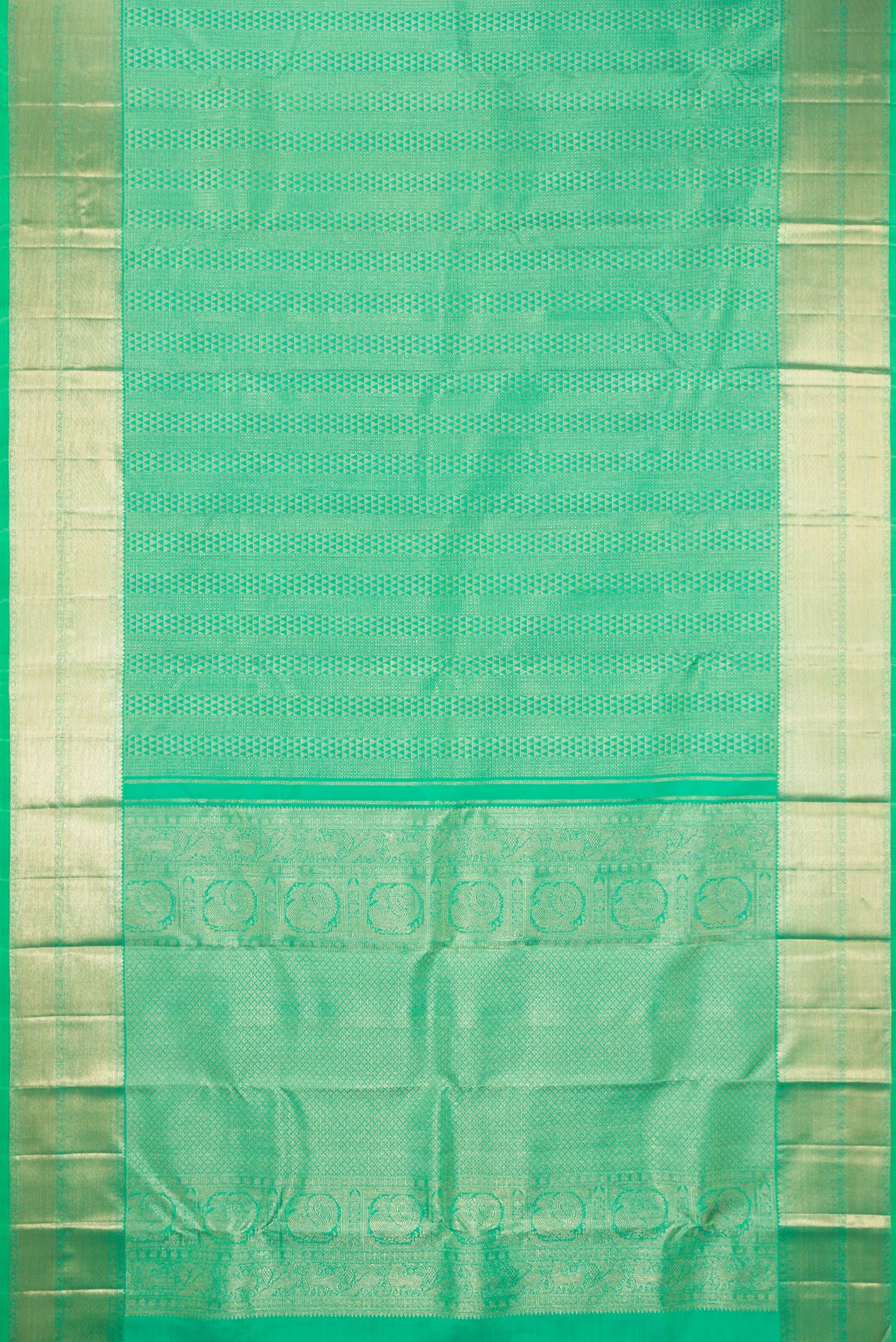 Flat view of Sea Green Kanchipuram Silk Saree with Zari Brocade on the body and Zari Border. 