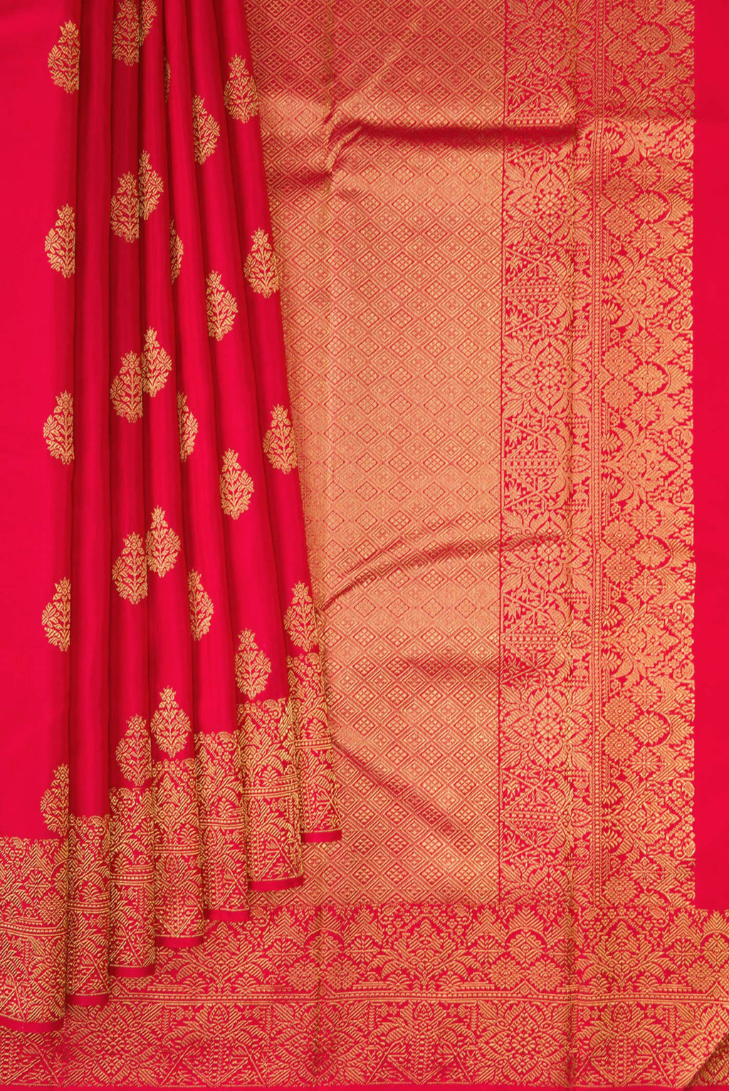 Pleats and pallu of Pure Silk Pure Zari Maroon Kanjivaram Saree with Zari Butta on the body and Fancy Border. 