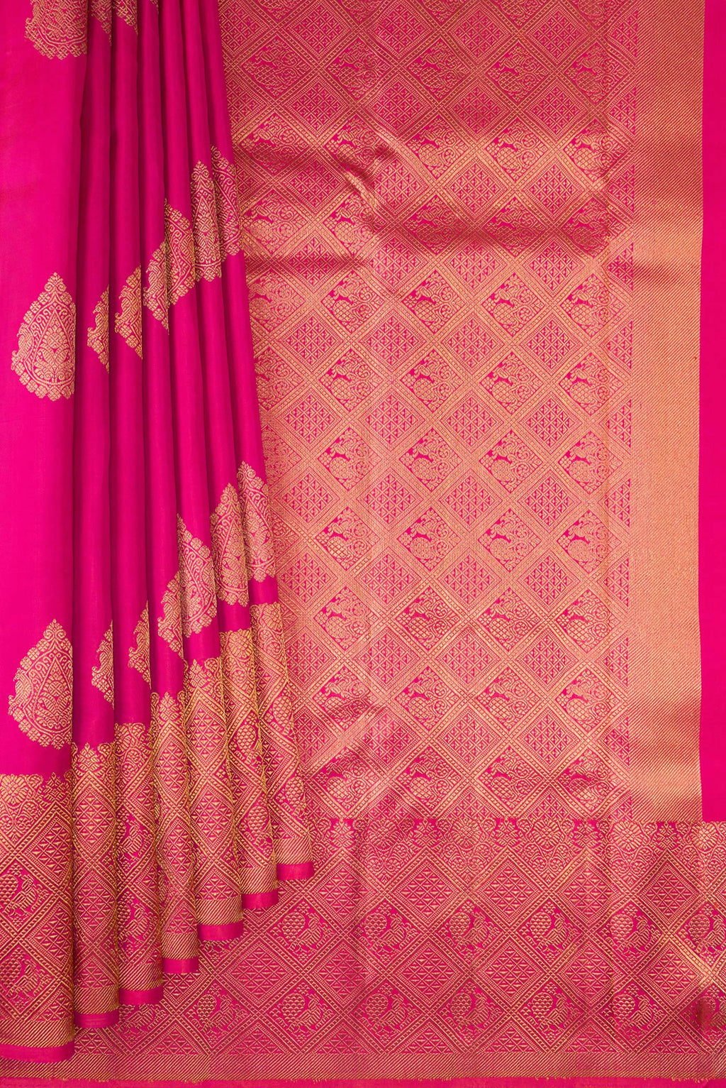 Pleats and pallu of Pure Silk Pure Zari Pink Kanjivaram Saree with Zari Butta on the body and Zari Border. 