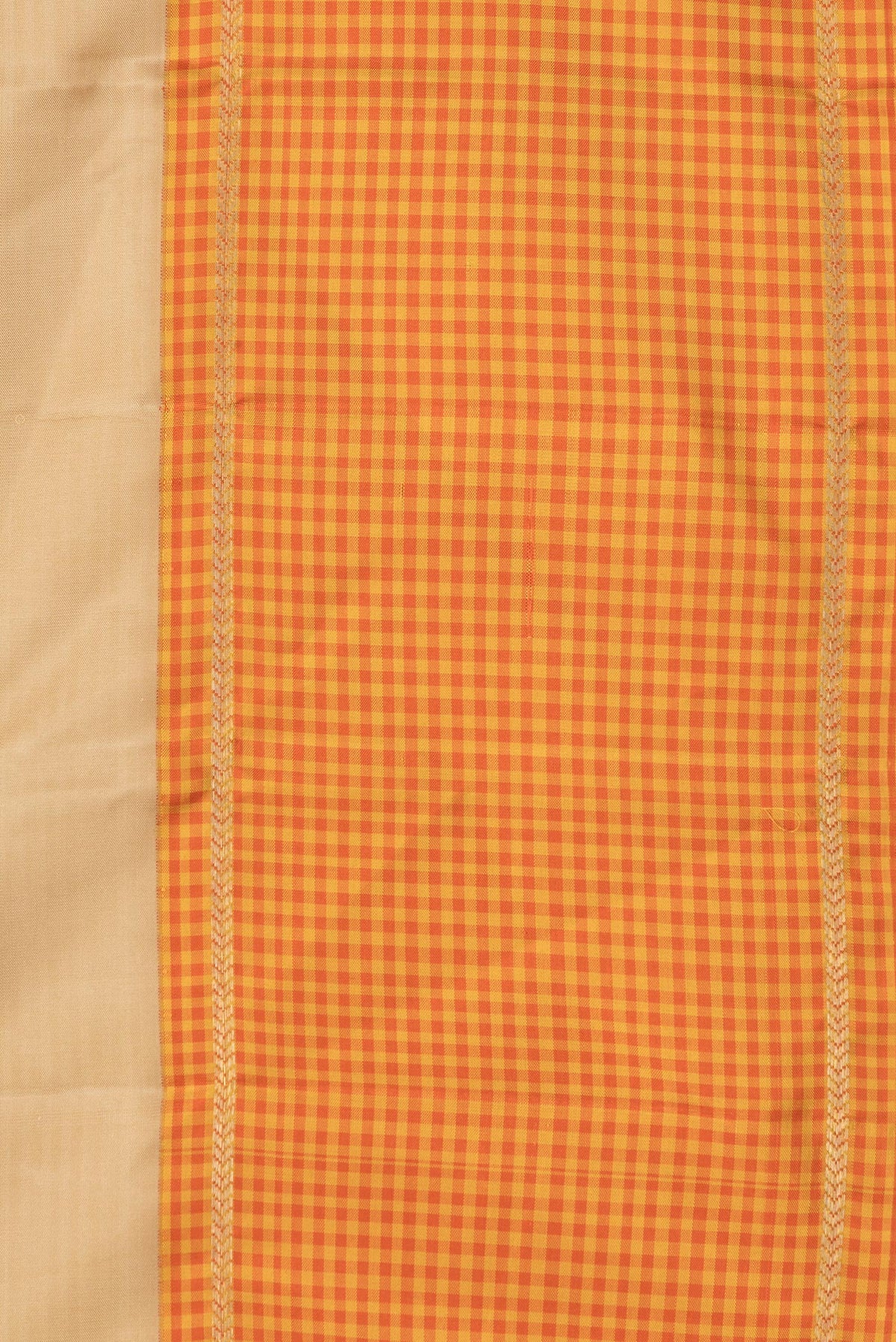 Border image of Pure Silk Beige Dual Tone Kanjivaram Saree with Plain Body and Checks Border. 