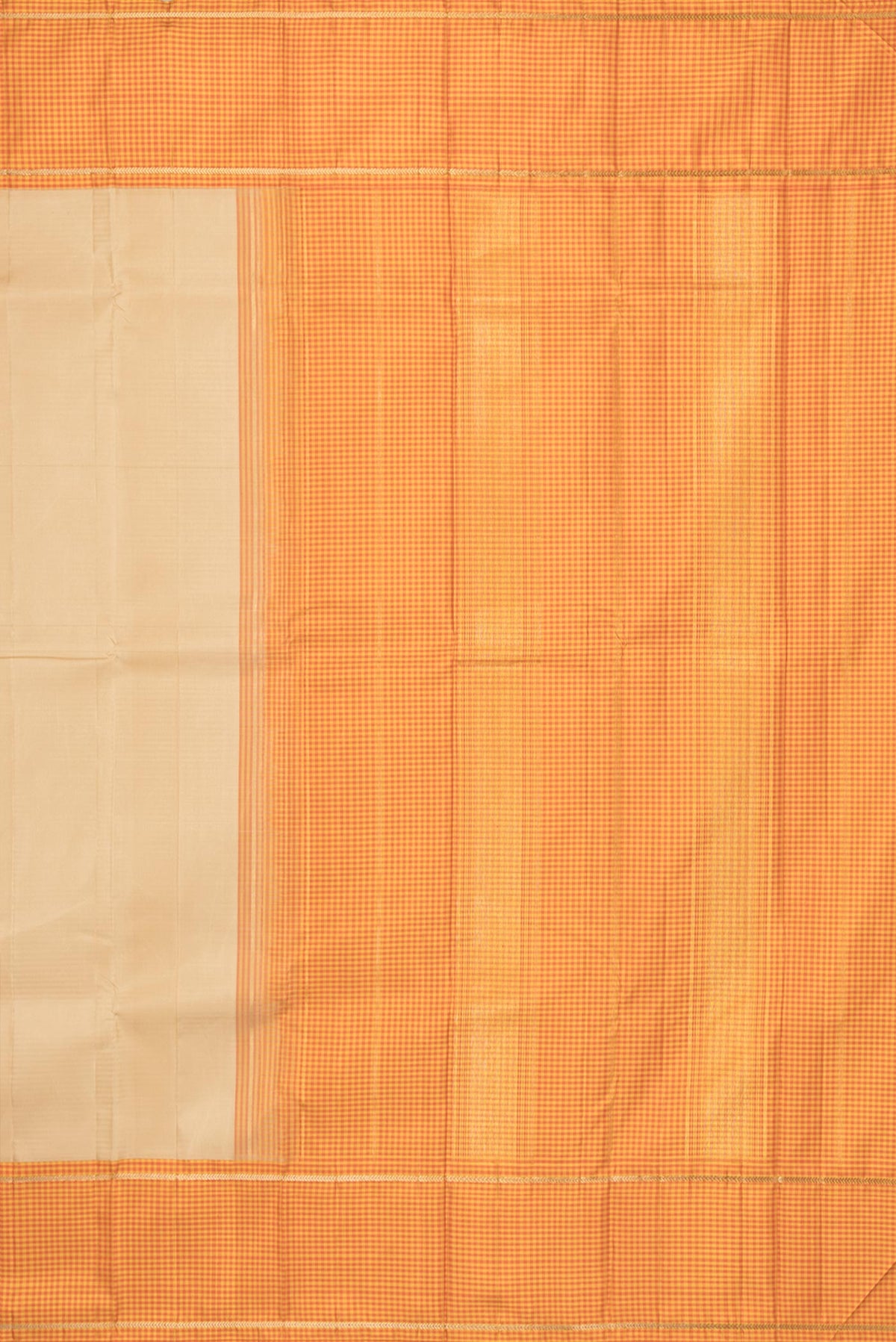 Close up image of the pallu of Pure Silk Beige Dual Tone Kanjivaram Saree with Plain Body and Checks Border. 