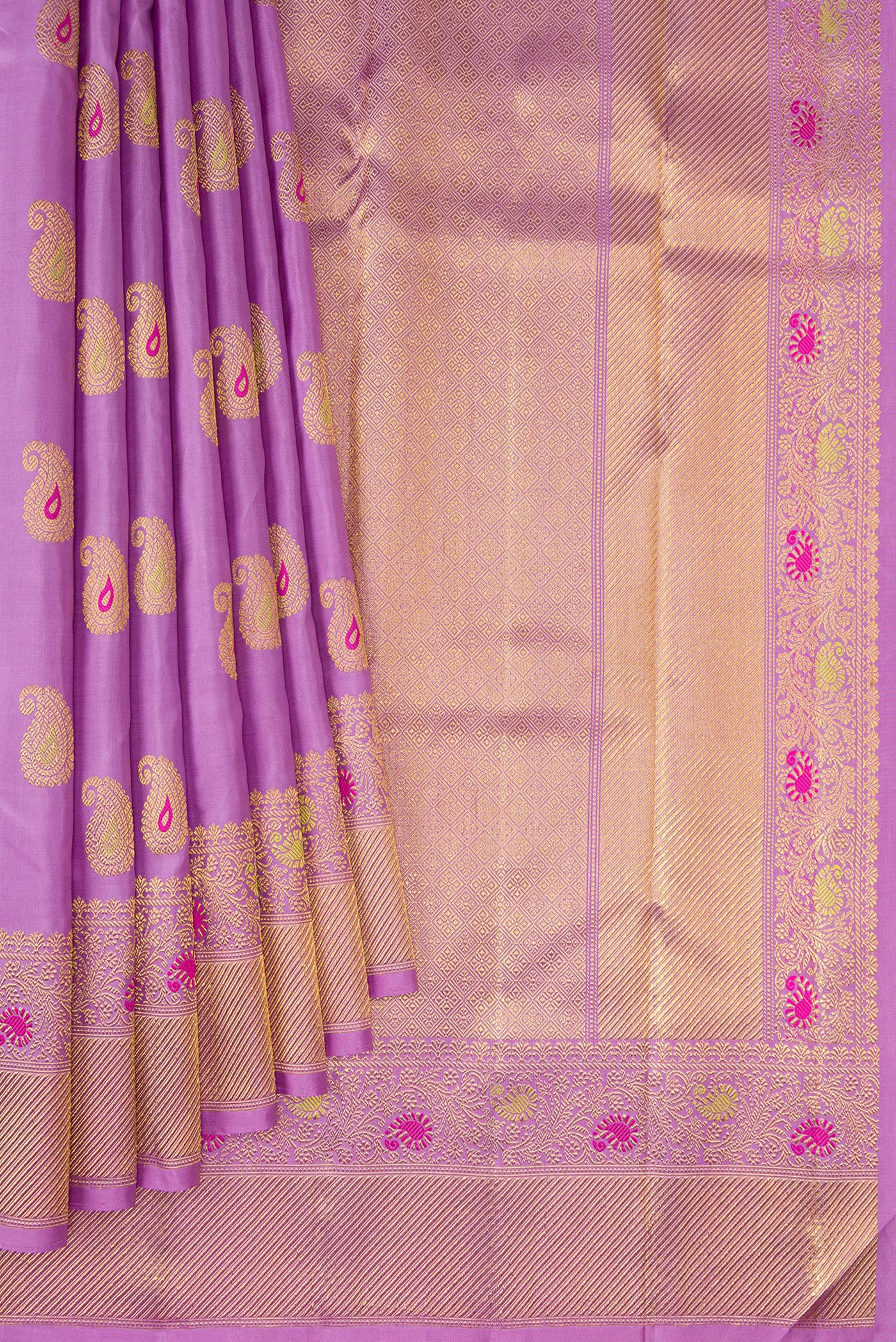 Pleats and pallu of Pure Silk Pure Zari Lavender Kanjivaram Saree with Zari And Thread Butta on the body and Fancy Border. 