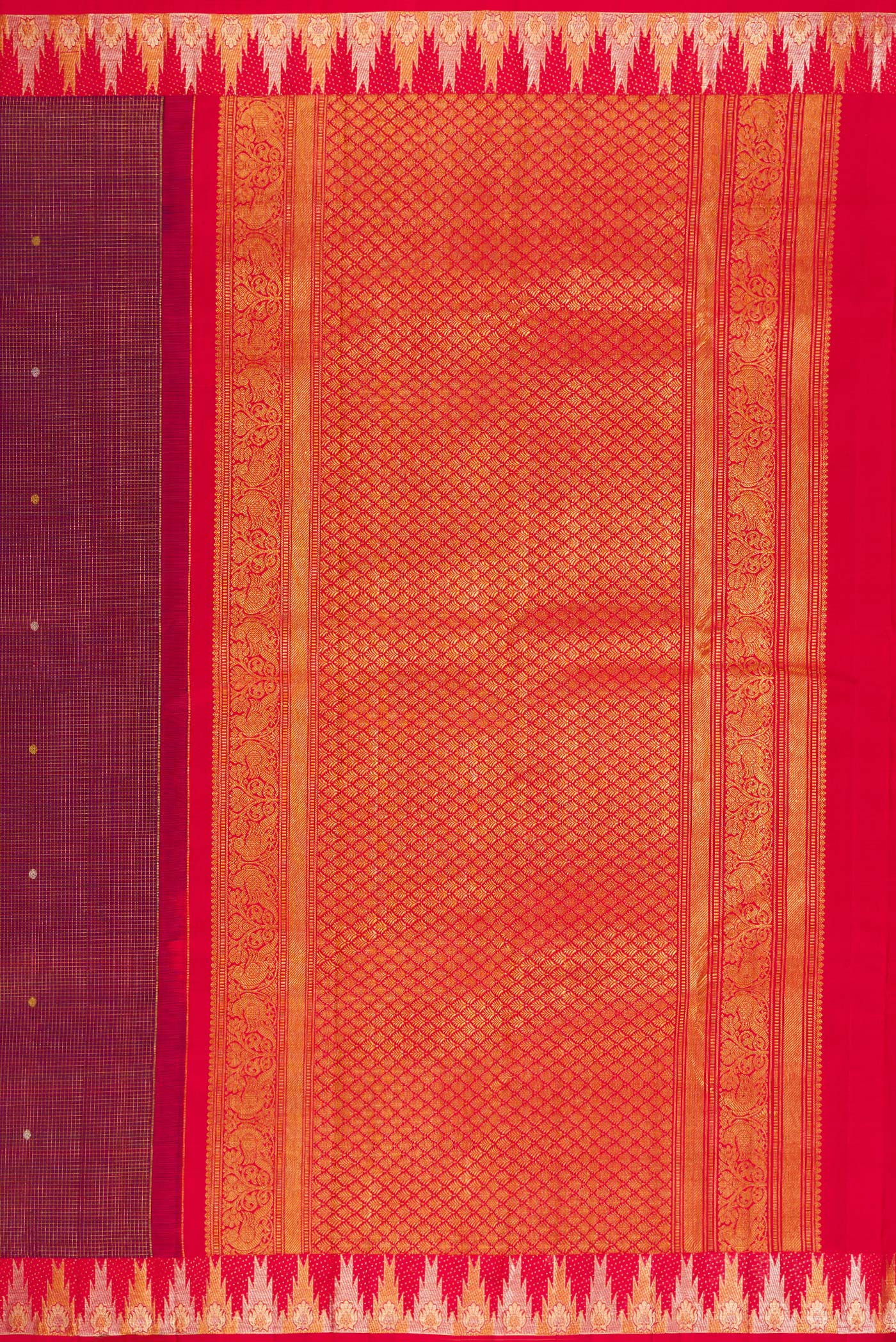 Close up image of the pallu of Maroon Kanjivaram Silk Saree with Checked design on the body and Temple Border. 