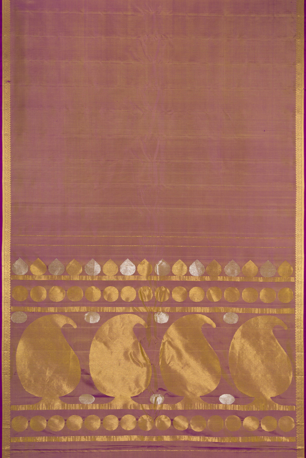 Flat view of Purple Dual Tone Gadwal Silk Saree with Plain Body and Zari Border. 