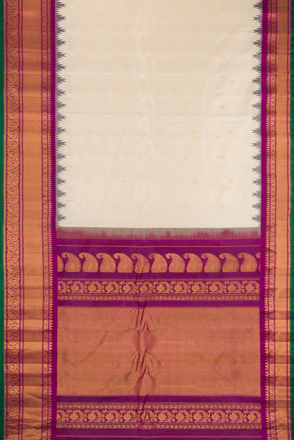 Flat view of Cream Gadwal Silk Saree with Zari Butta on the body and Zari Border. 