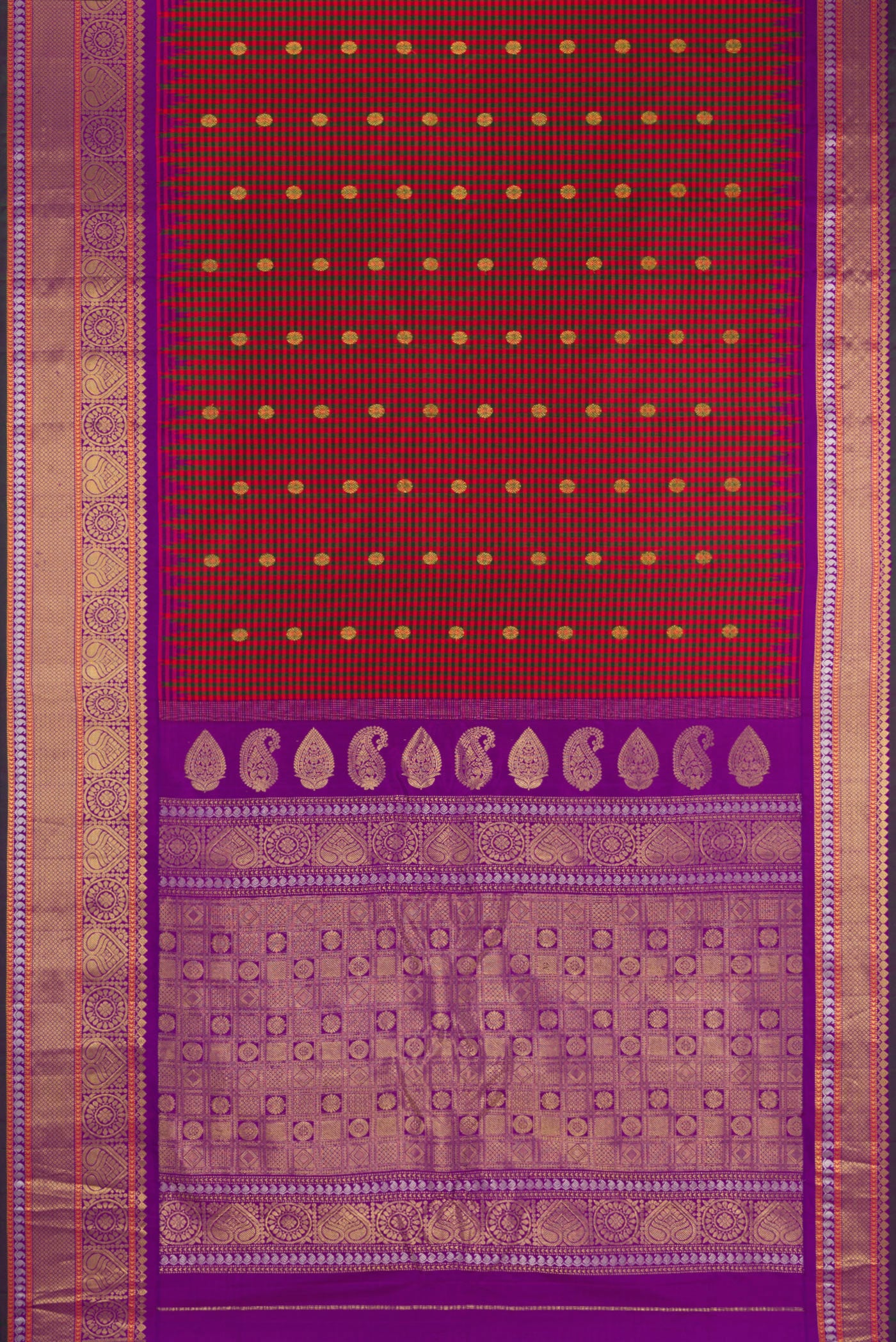 Flat view of Maroon Gadwal Silk Saree with Checked design on the body and Zari Border. 
