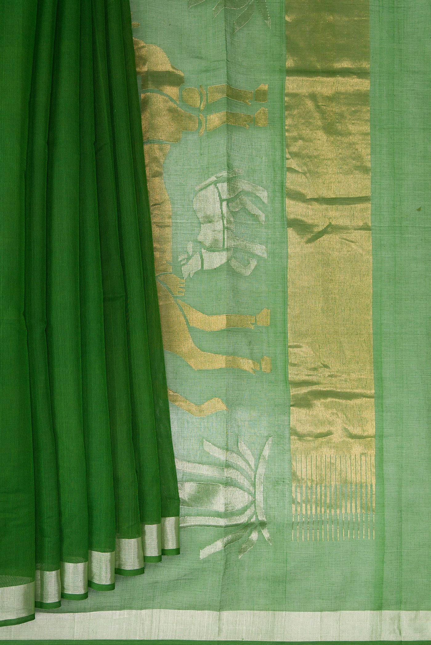 Pleats and pallu of Green Uppada Cotton Saree with Plain Body and Zari Border. 