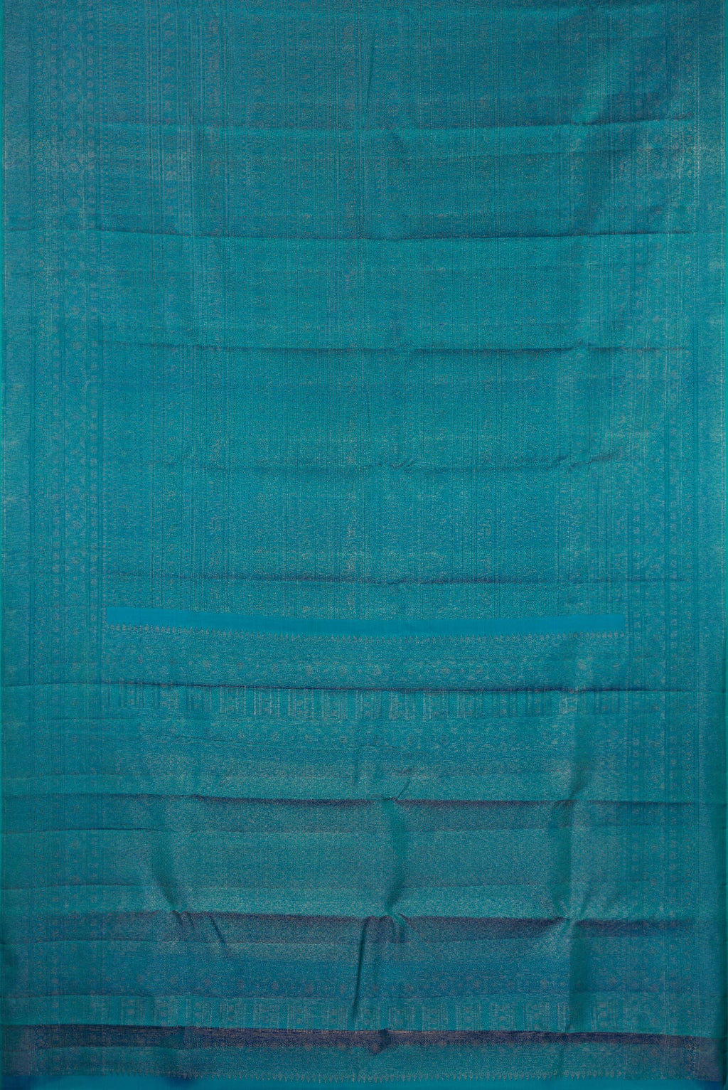 Flat view of Pure Silk Peacock Blue Kanjivaram Saree with Zari Brocade on the body and Zari Border. 
