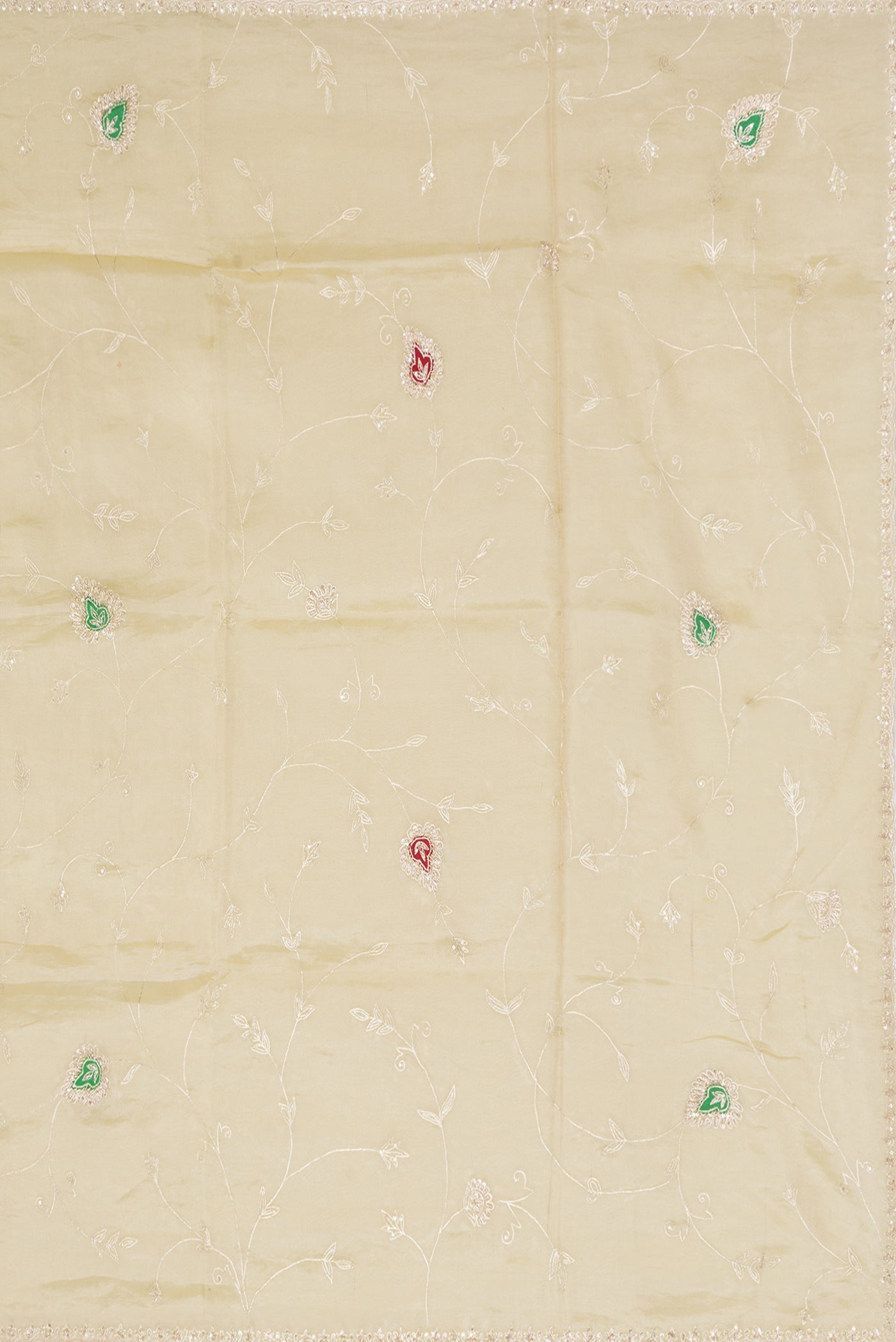 Close up image of the pallu of Gold Dual Tone Organza Silk Saree with Embroidery on the body and Embroidery Border. 