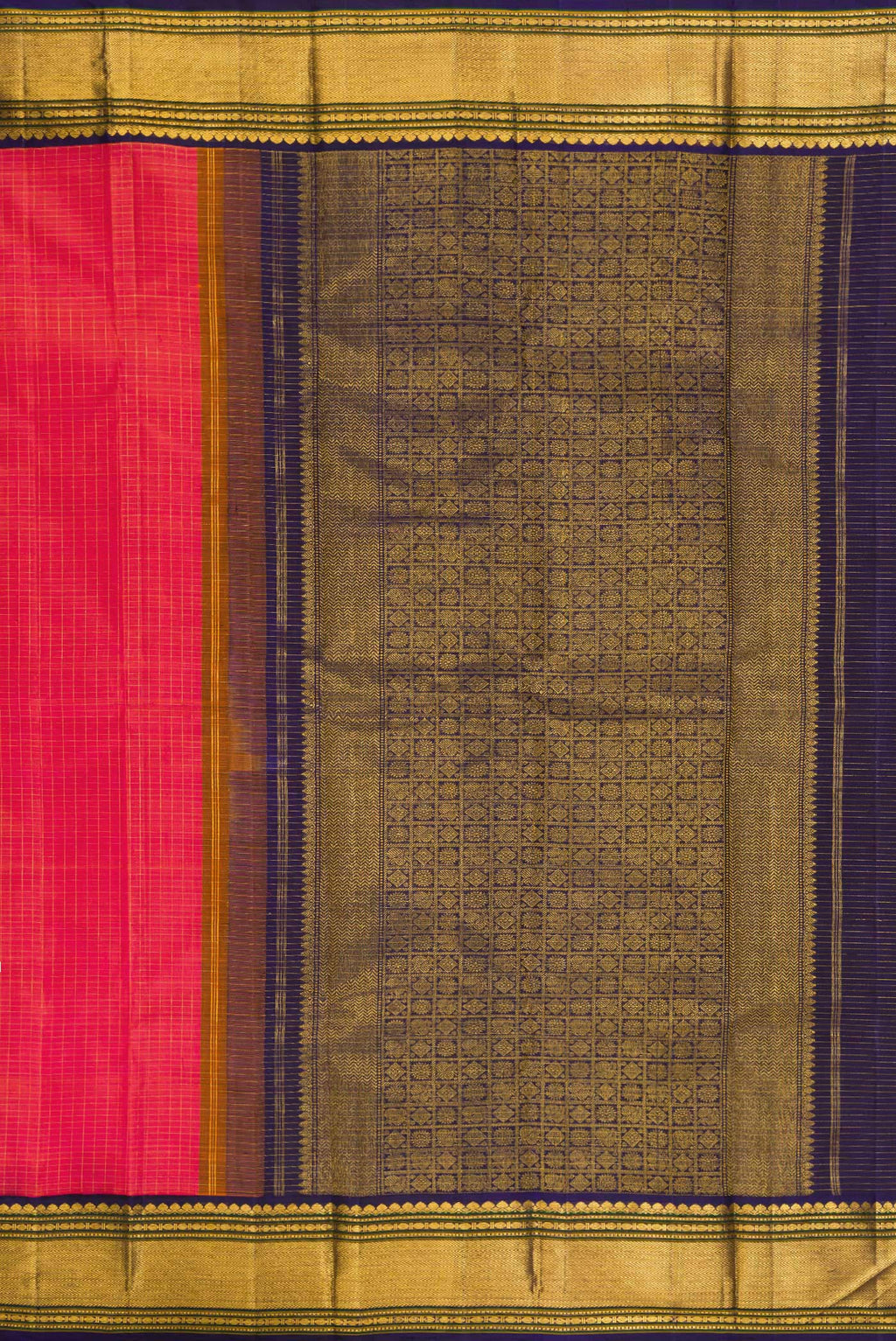 Close up image of the pallu of Pure Silk Coral Dual Tone Kanjivaram Saree with Checked design on the body and Fancy Border. 