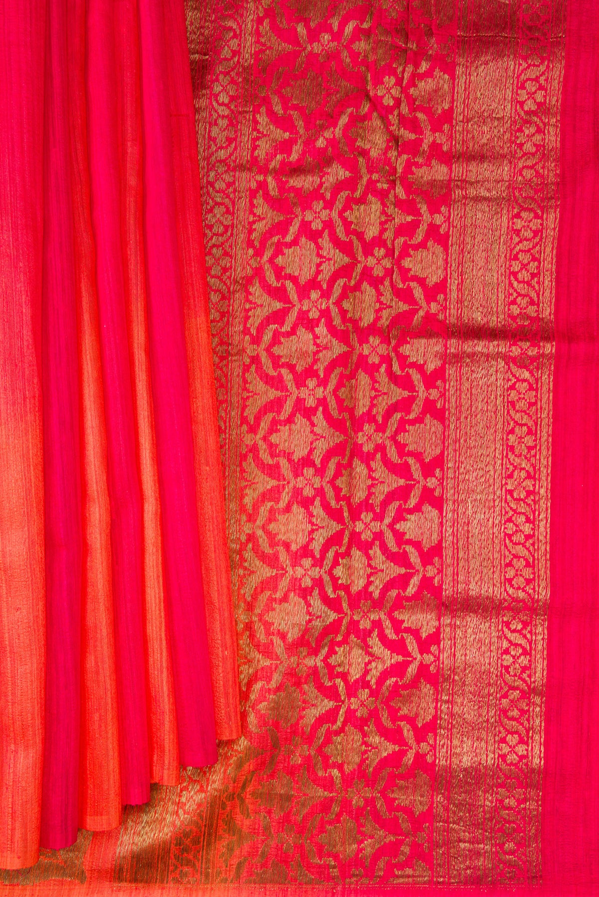 Pleats and pallu of Pure Silk Multi Color Tussar Saree with Plain Body and Without Border. 