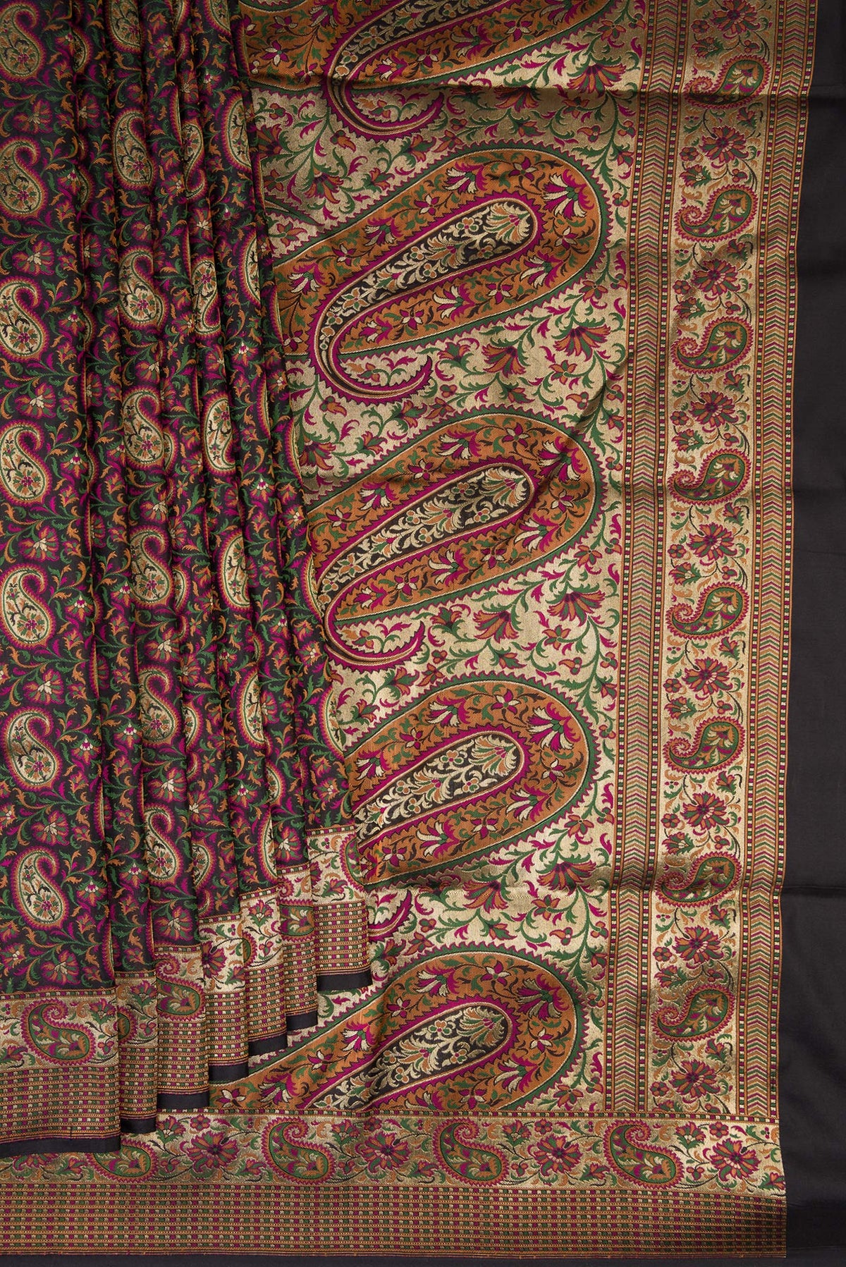 Pleats and pallu of Pure Silk Black Banarasi Jamavar Saree with Jacquard design on the body and Thread Border. 