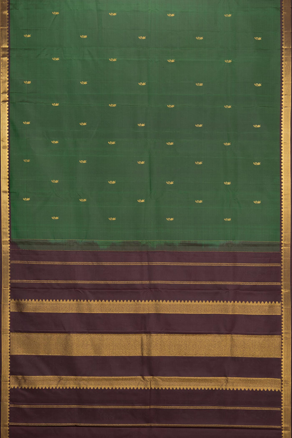 Flat view of Pure Silk Green Kanchipuram Saree with Zari Butta on the body and Zari Border. 