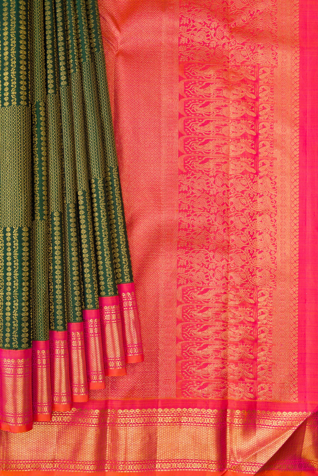 Pleats and pallu of Pure Silk Bottle Green Kanchipuram Saree with Zari Brocade on the body and Zari Border. 