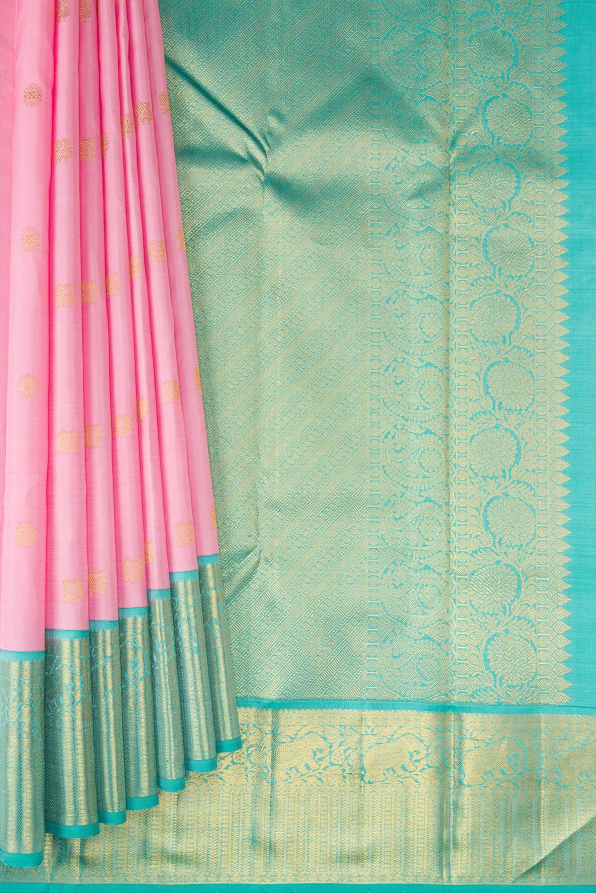 Pleats and pallu of Pure Silk Pure Zari Pink Dual Tone Kanchipuram Saree with Zari Butta on the body and Zari Border. 