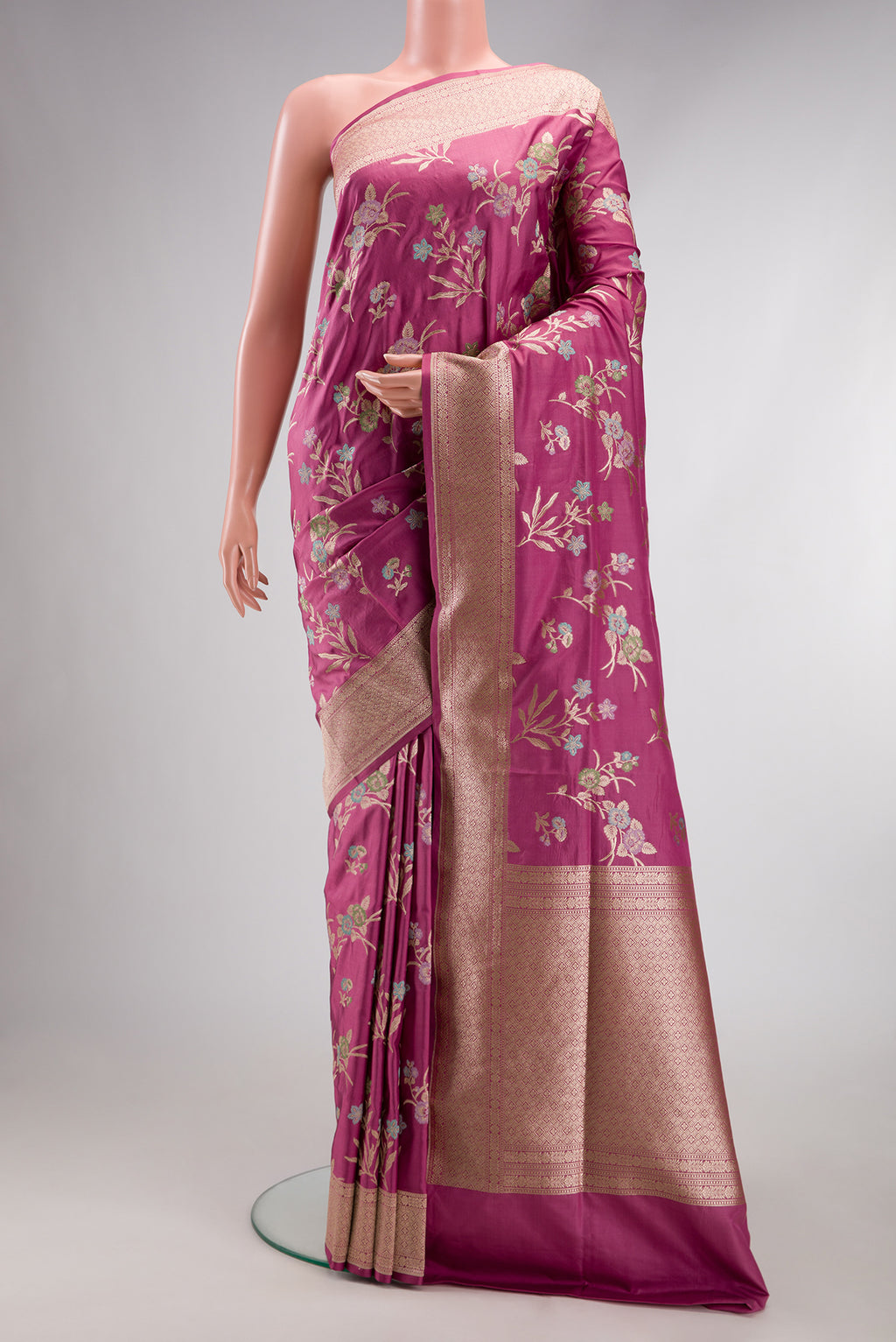 Light Magenta Banarasi Silk Saree with Zari Brocade on the body and Fancy Border.  displayed on a mannequin