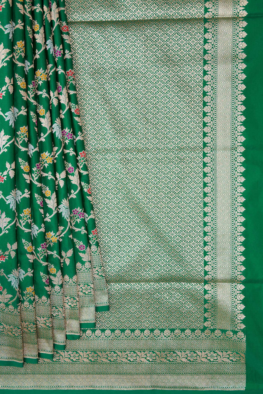 Pleats and pallu of Green Banarasi Silk Saree with Zari Brocade on the body and Zari Border. 