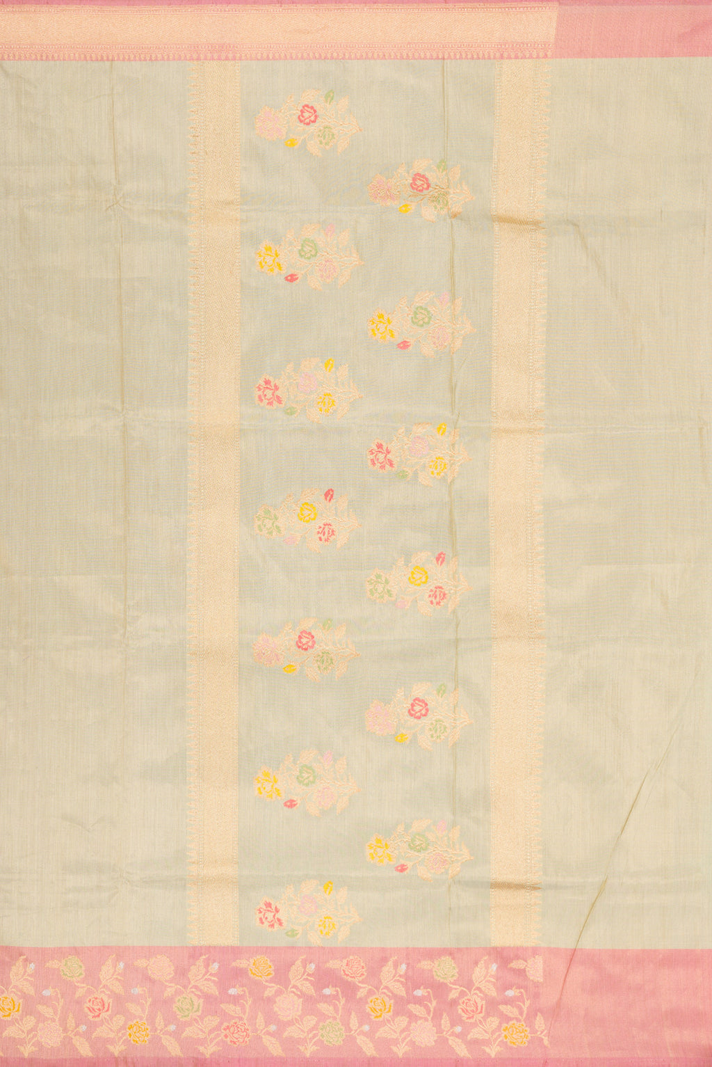 Close up image of the pallu of Pista Green Dual Tone Banarasi Tissue Saree with Plain Body and Fancy Border. 
