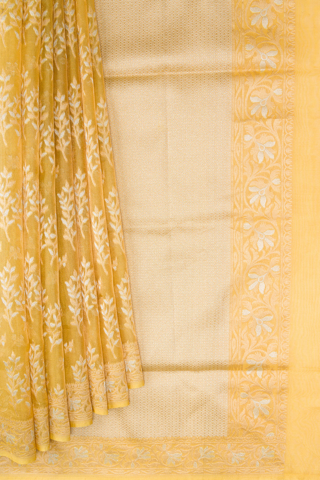 Pleats and pallu of Yellow Dual Tone Banarasi Kota Silk Saree with Zari Brocade on the body and Zari Border. 