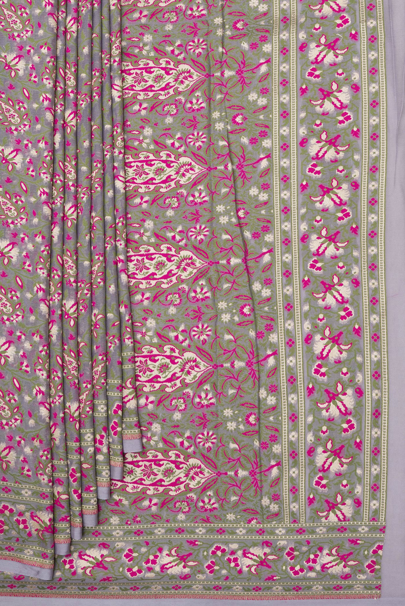 Pleats and pallu of Grey Banarasi Georgette Saree with Thread Brocade on the body and Thread Border. 