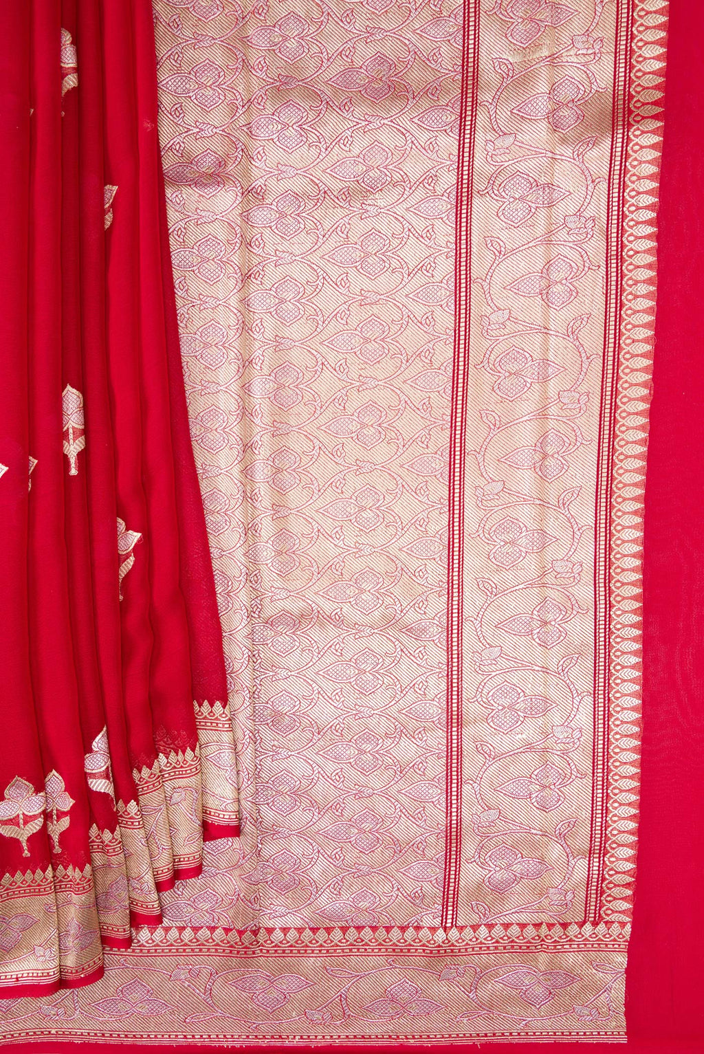 Pleats and pallu of Red Banarasi Georgette Saree with Zari Butta on the body and Zari Border. 