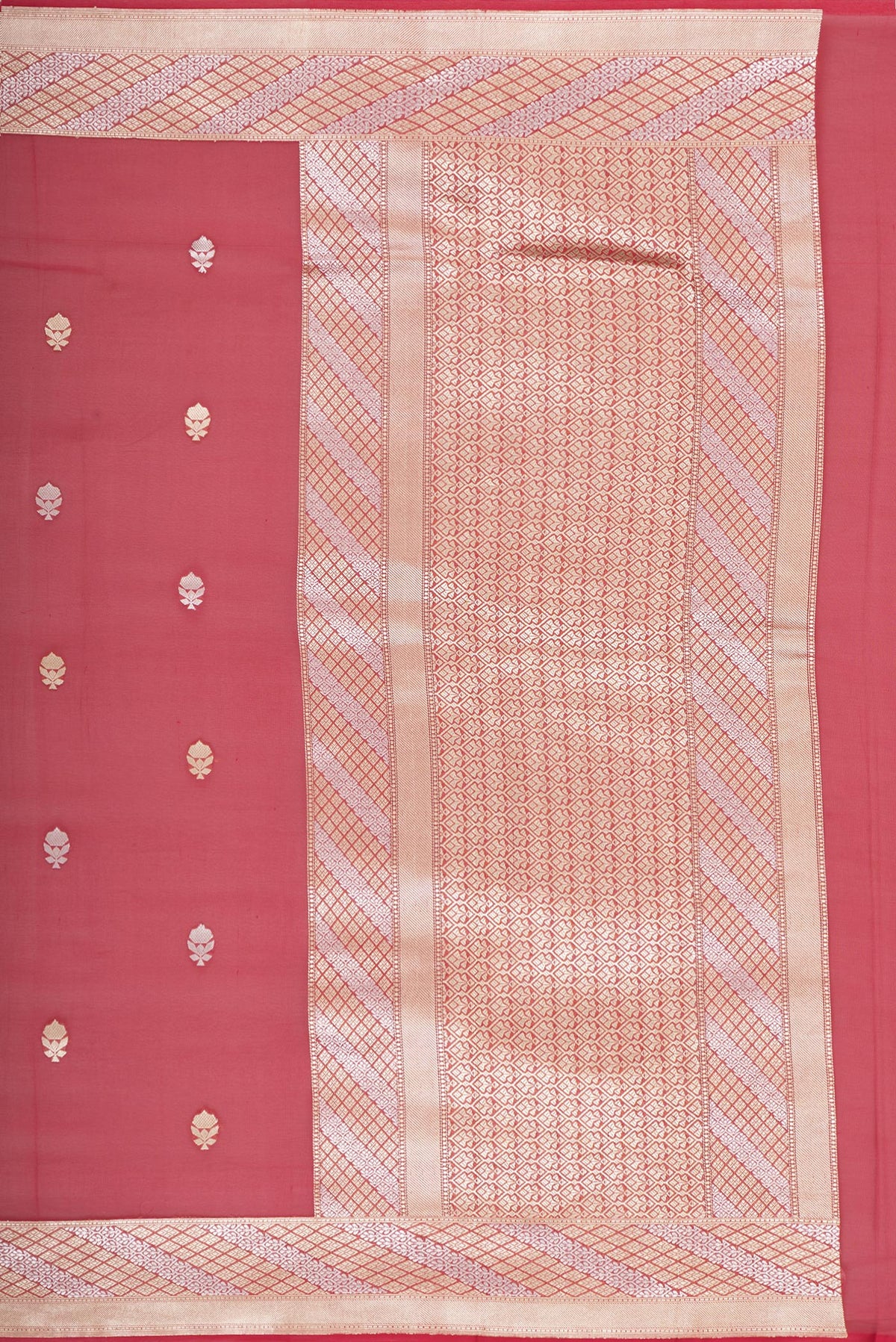 Close up image of the pallu of Red Banarasi Georgette Saree with Zari Butta on the body and Zari Border. 