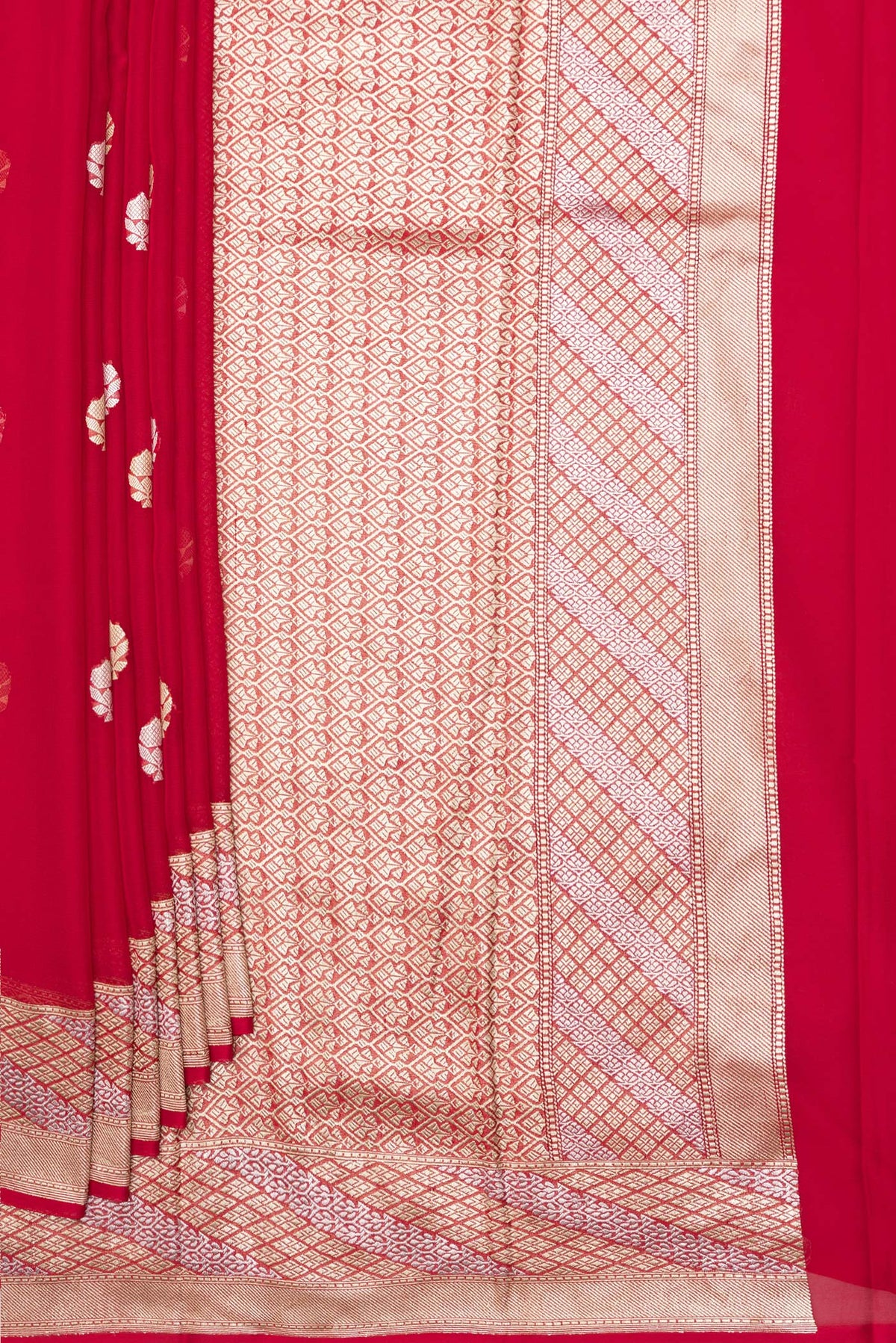 Pleats and pallu of Red Banarasi Georgette Saree with Zari Butta on the body and Zari Border. 