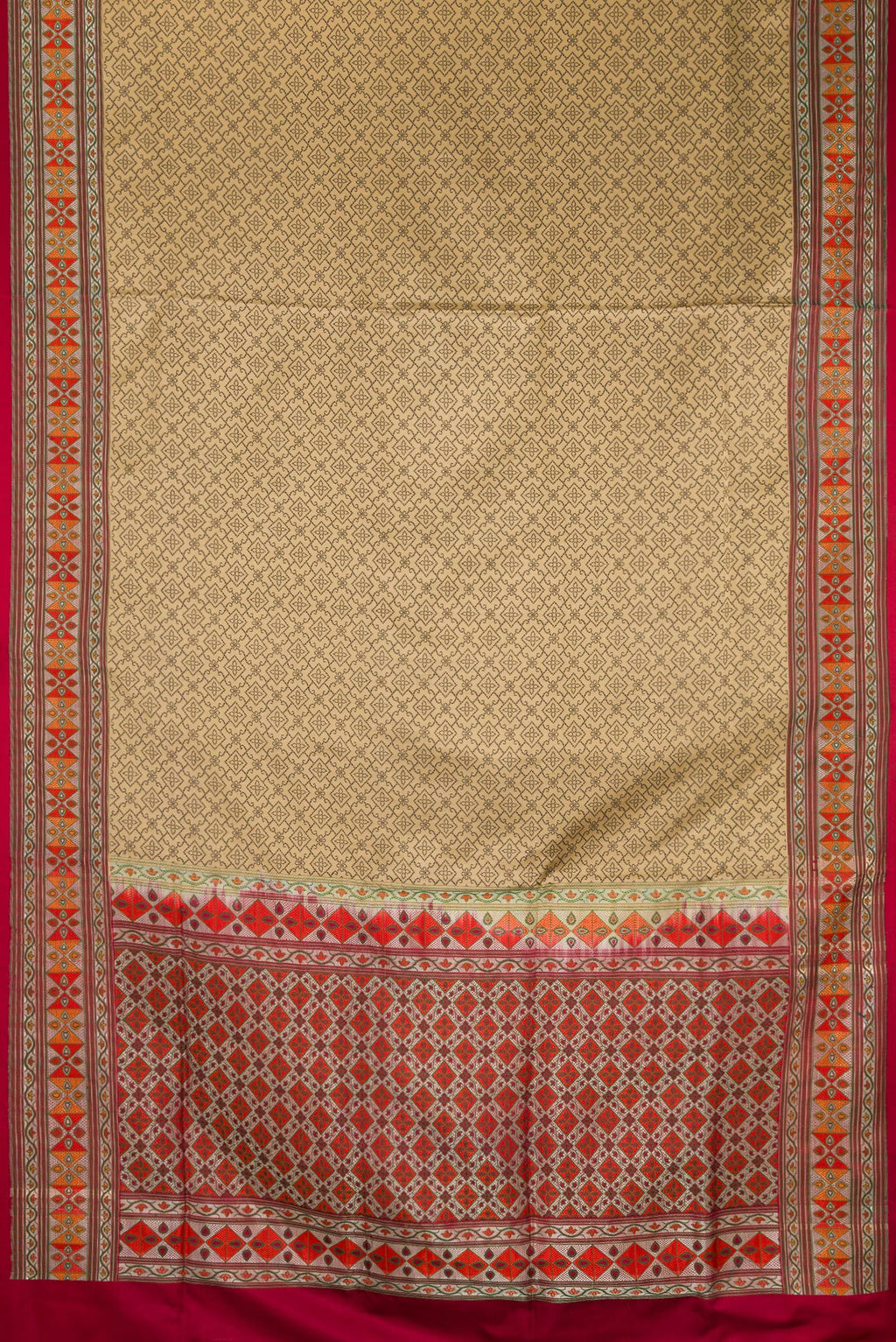 Flat view of Pure Silk Beige Dual Tone Banarasi Saree with Jacquard design on the body and Fancy Border. 