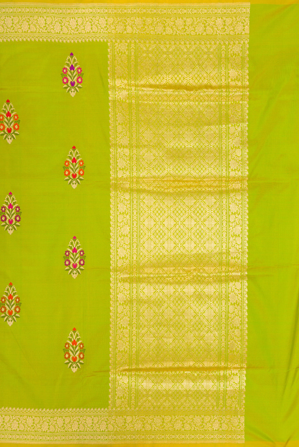 Close up image of the pallu of Pure Silk Parrot Green Dual Tone Banarasi Saree with Zari And Thread Butta on the body and Zari Border. 