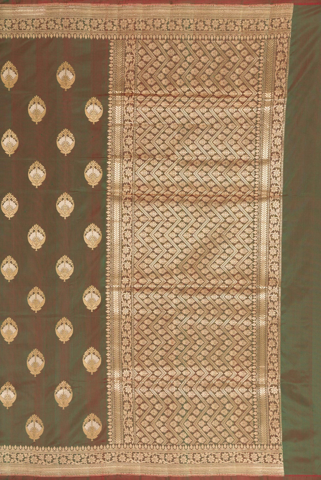 Close up image of the pallu of Pure Silk Mehandi Green Dual Tone Banarasi Saree with Zari And Thread Butta on the body and Fancy Border. 